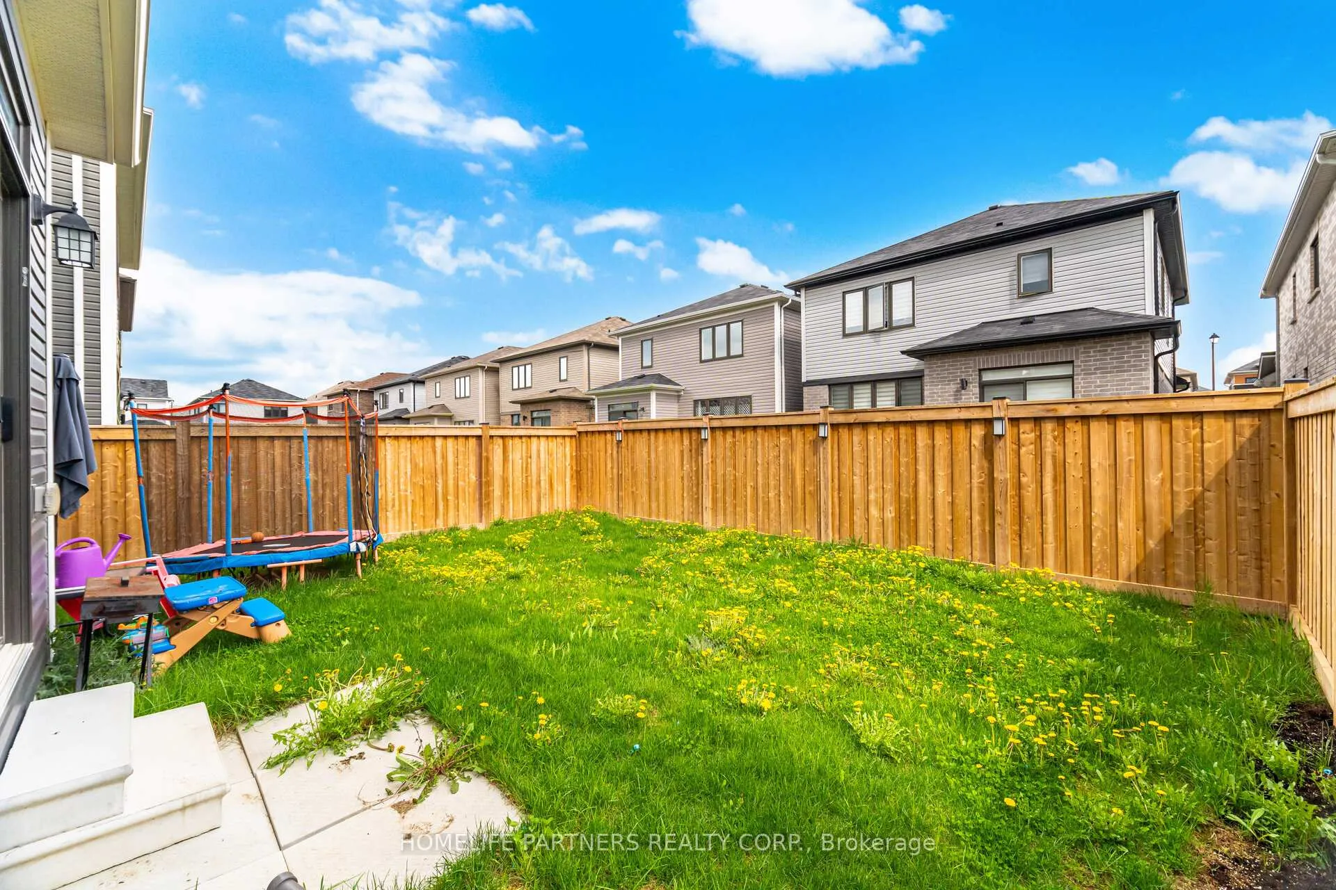 Photo 48 of 64 Lise Lane, Haldimand — HOMEH