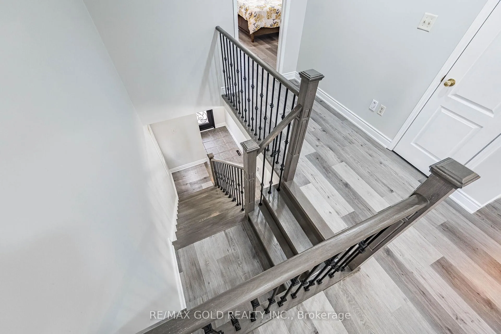 Photo 26 of 89 Cadillac Crescent, Brampton, Fletcher's Meadow — HOMEH