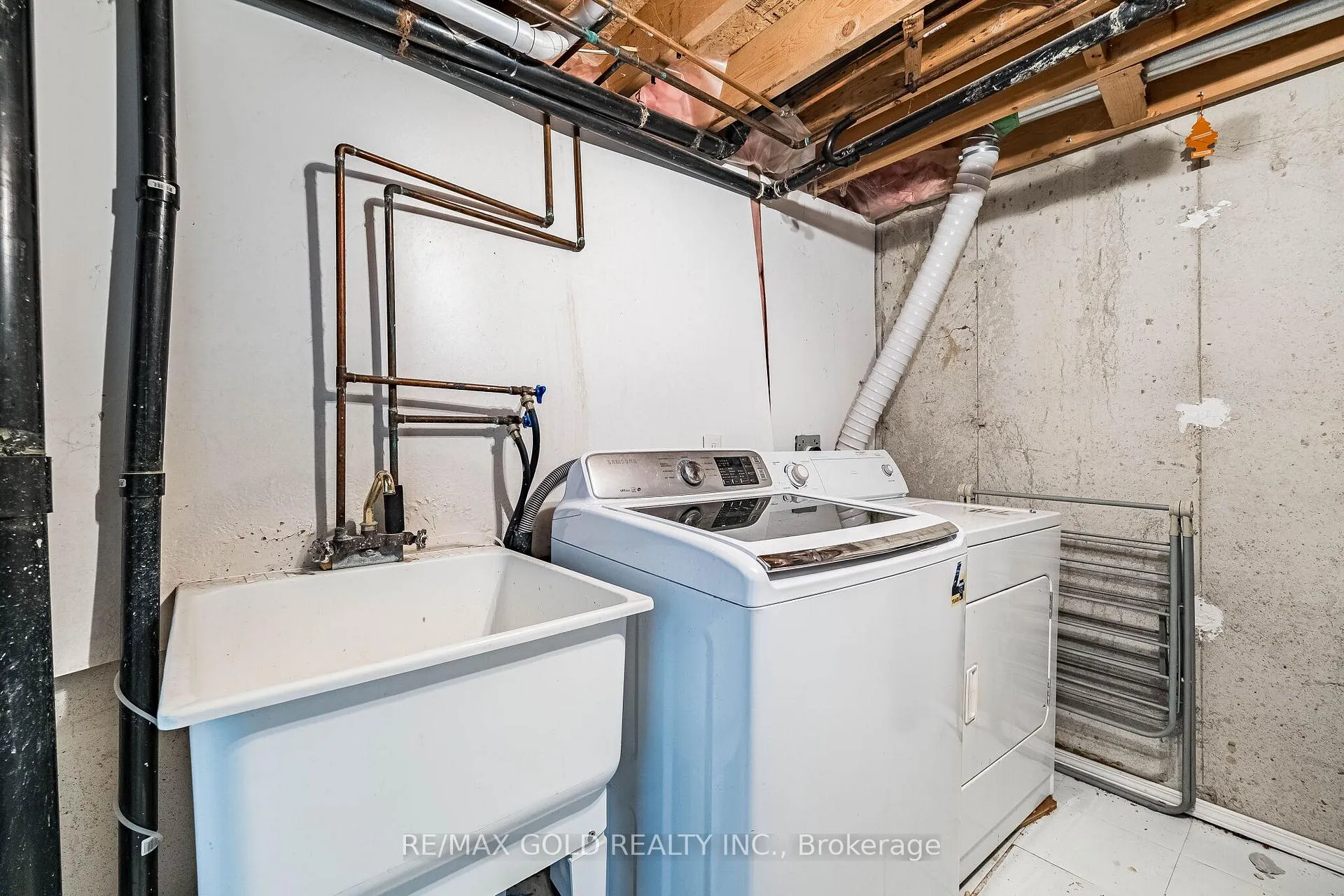 Photo 30 of 89 Cadillac Crescent, Brampton, Fletcher's Meadow — HOMEH