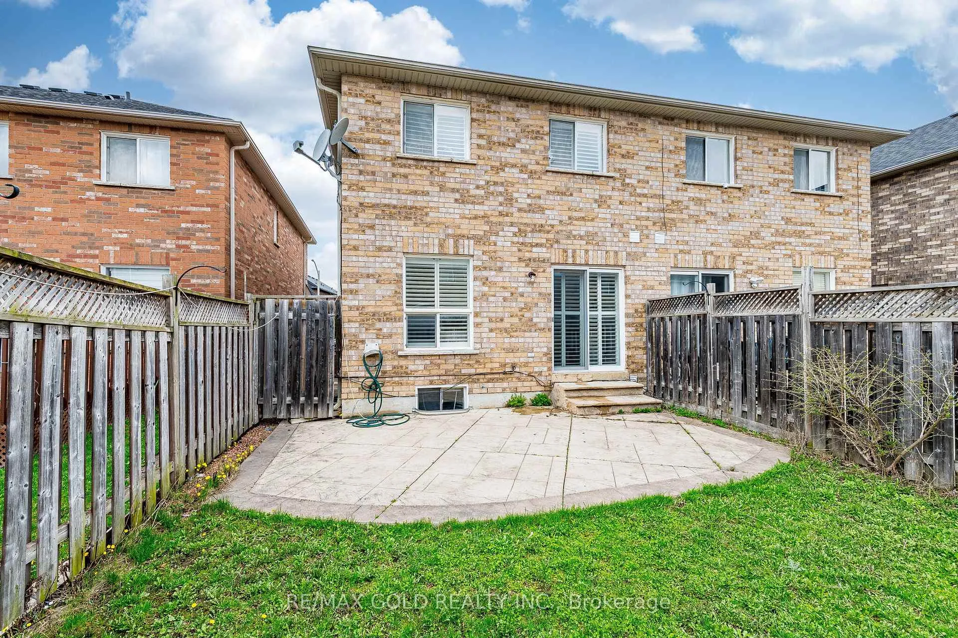 Photo 31 of 89 Cadillac Crescent, Brampton, Fletcher's Meadow — HOMEH