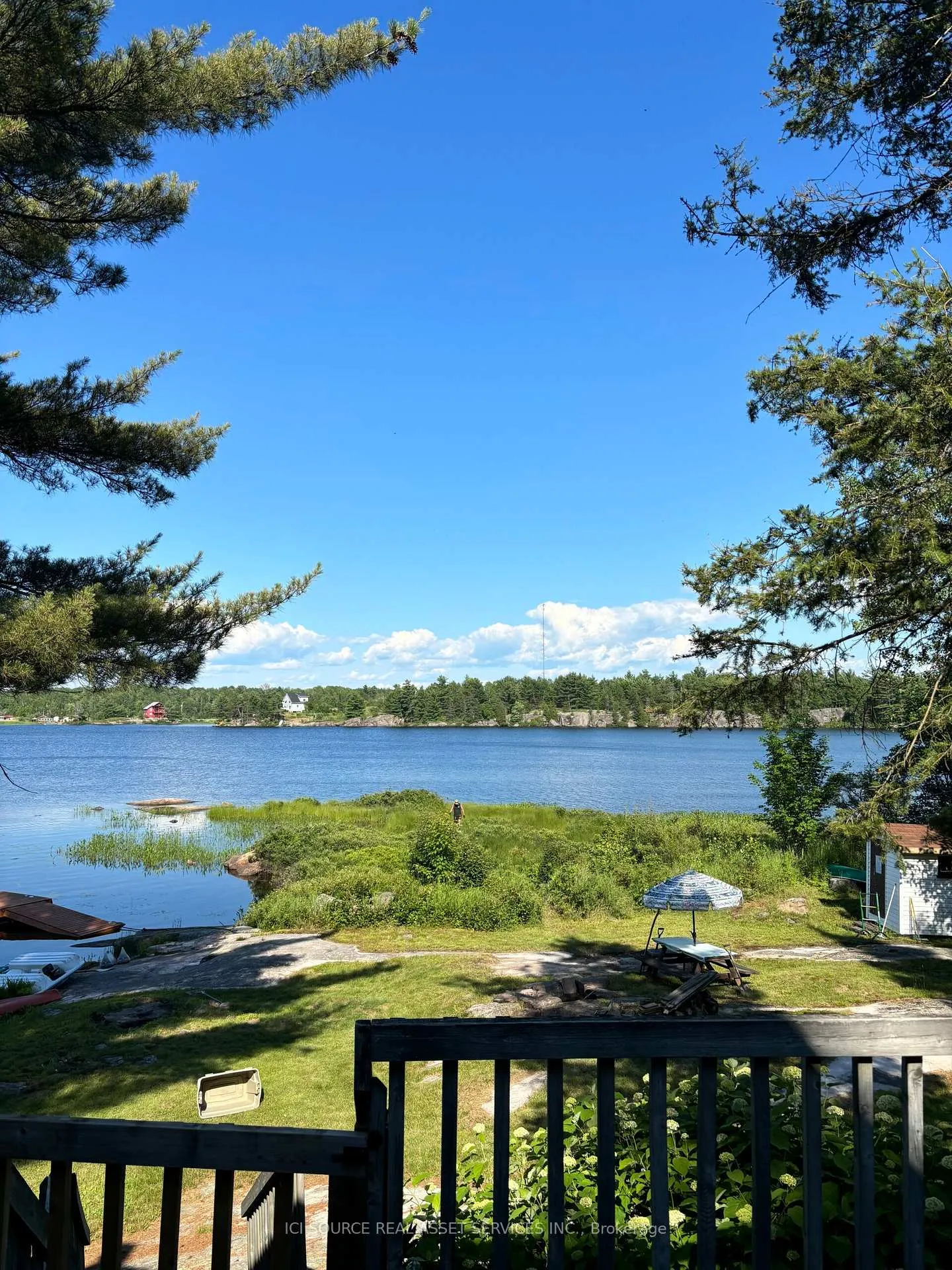 Photo 2 of 42 West Ham Lake Road, Killarney — HOMEH