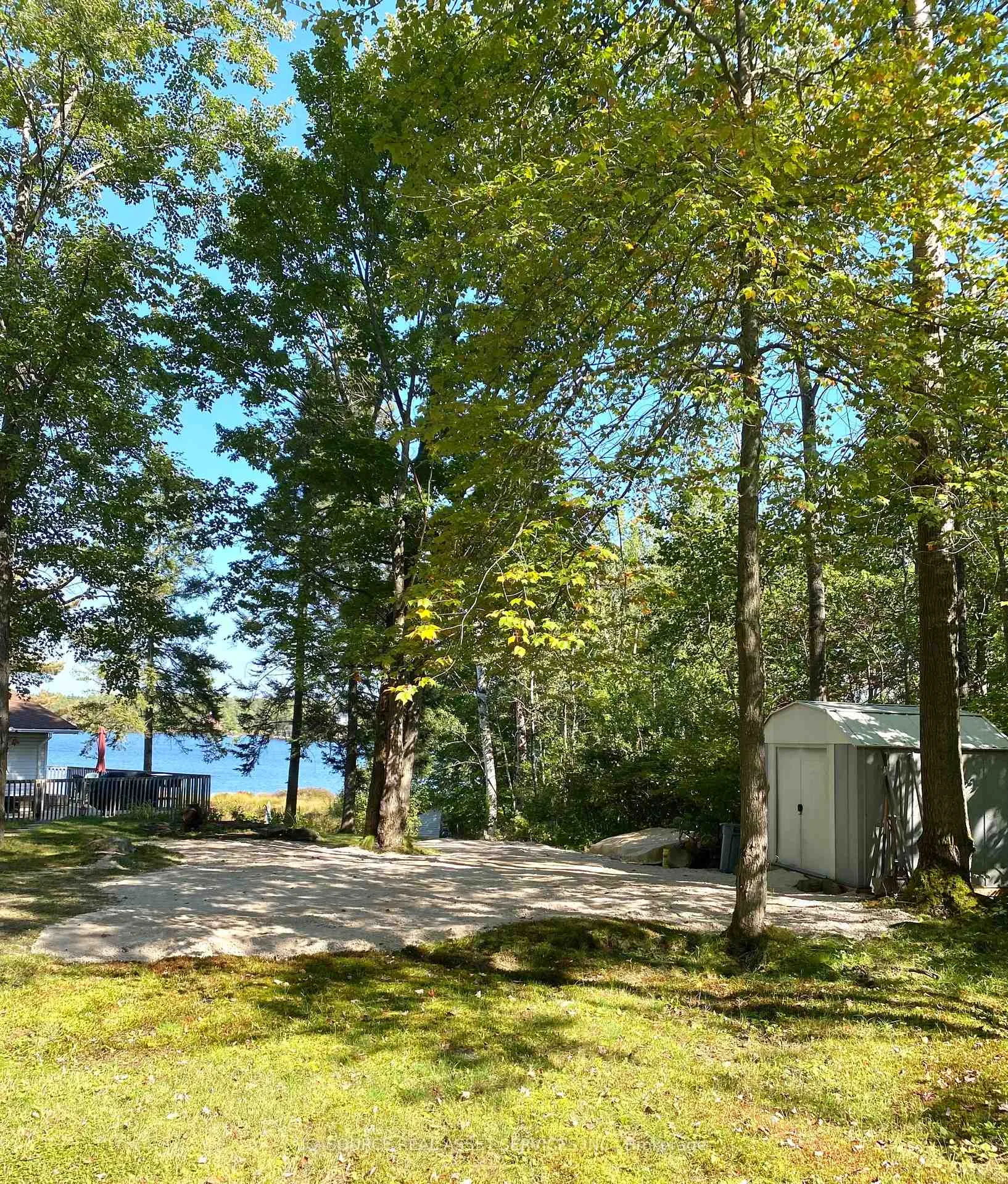 Photo 16 of 42 West Ham Lake Road, Killarney — HOMEH