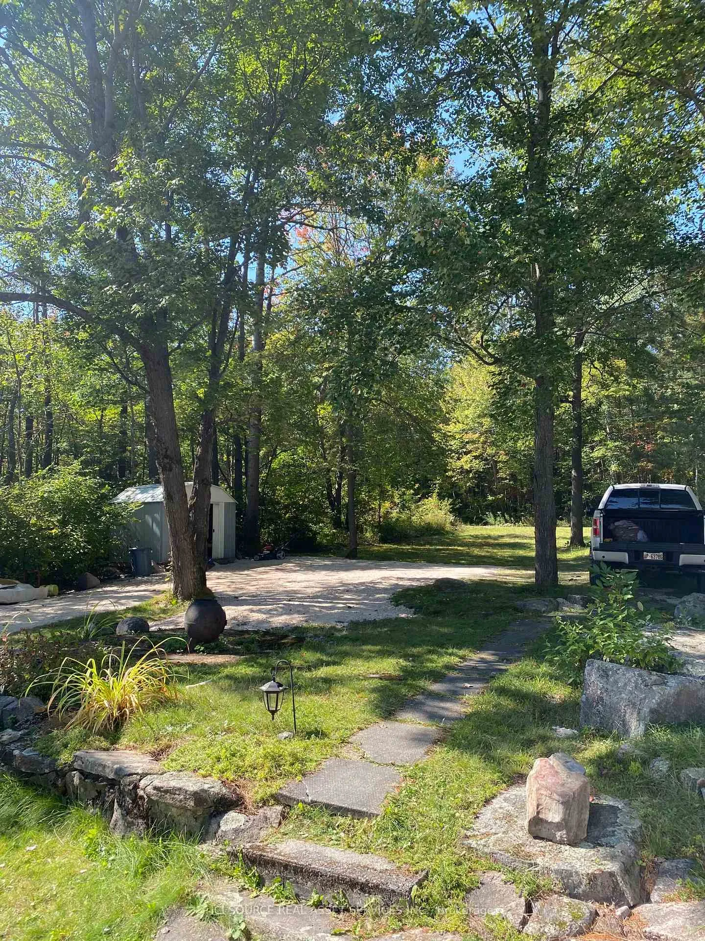 Photo 17 of 42 West Ham Lake Road, Killarney — HOMEH