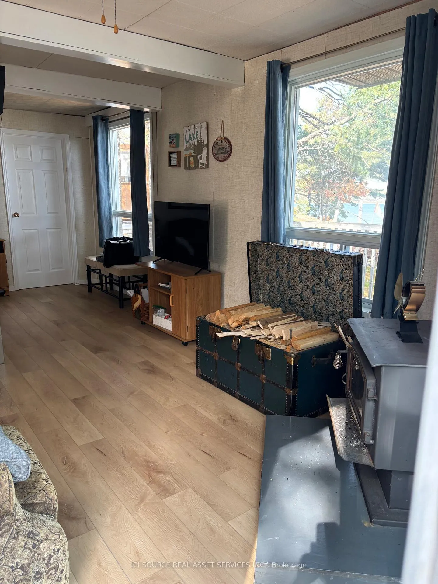 Photo 25 of 42 West Ham Lake Road, Killarney — HOMEH