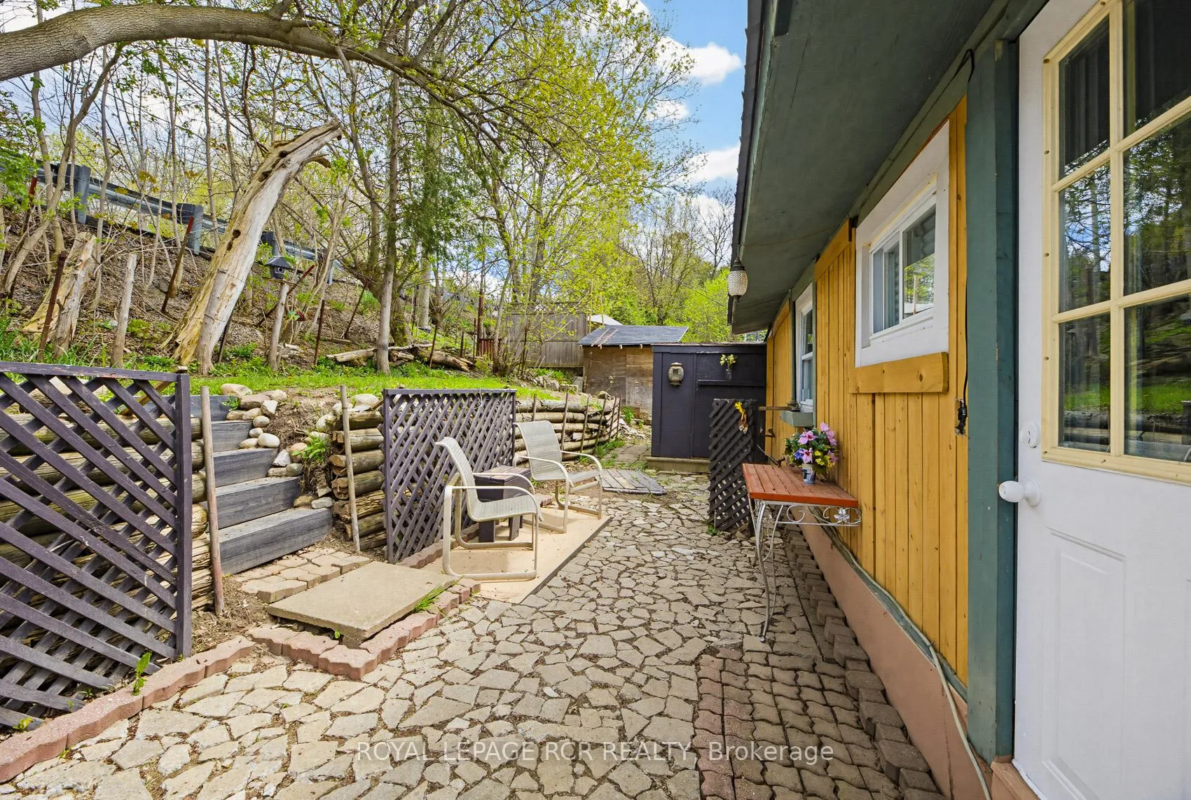 Photo 14 of 13 Old Pavilion Road, Caledon, Rural Caledon — HOMEH