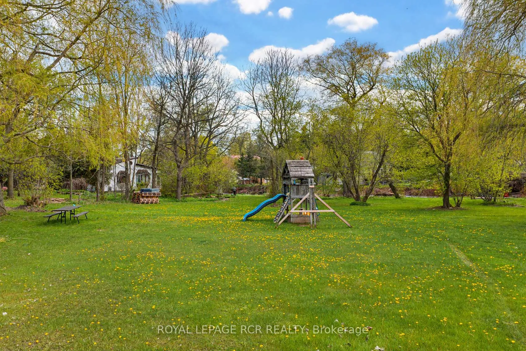 Photo 25 of 13 Old Pavilion Road, Caledon, Rural Caledon — HOMEH