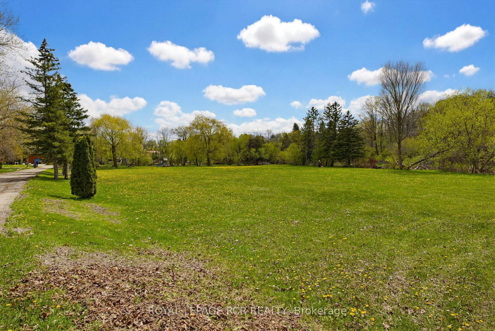Photo 26 of 13 Old Pavilion Road, Caledon, Rural Caledon — HOMEH
