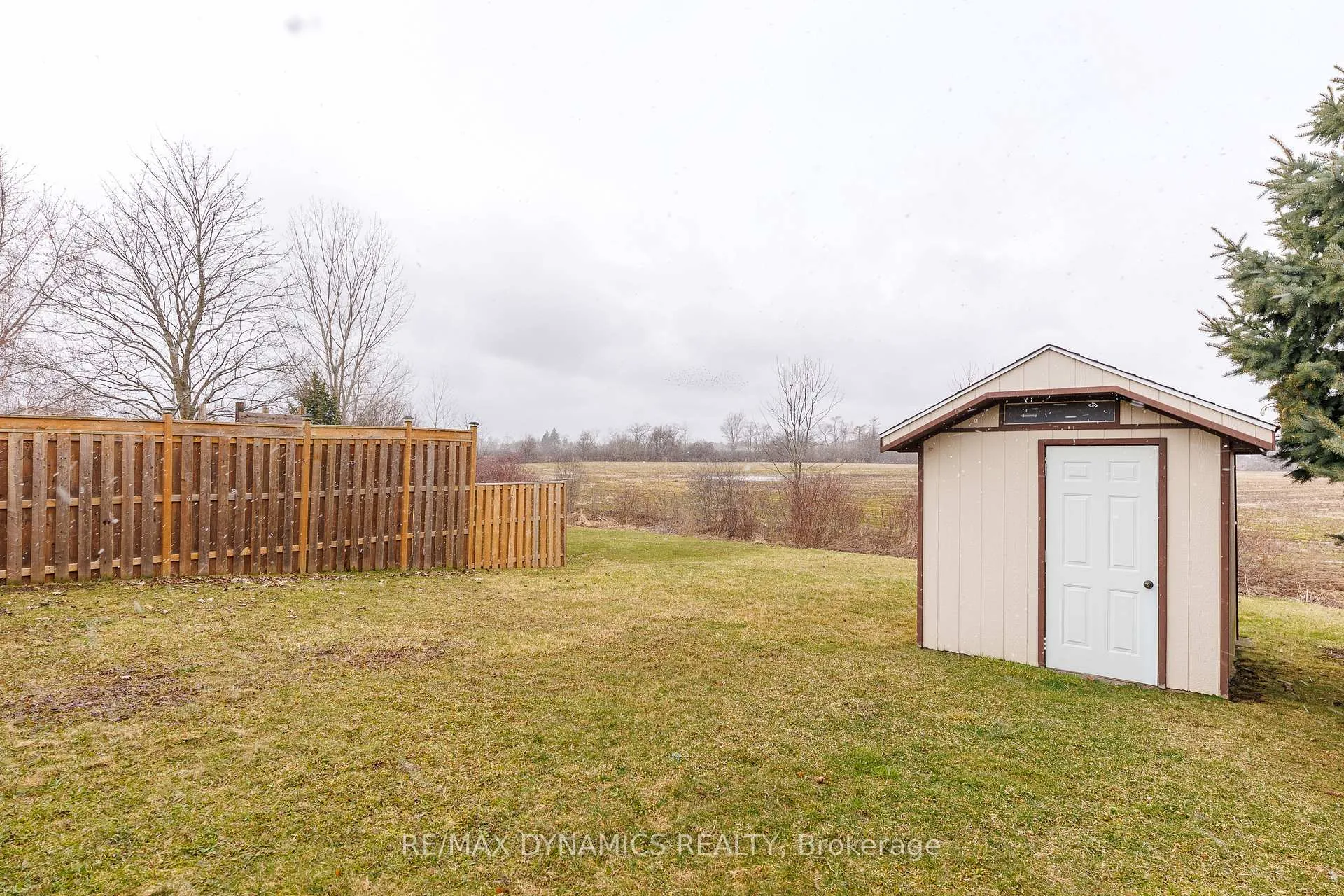 Photo 23 of 15 Rollins Drive, Welland, N. Welland — HOMEH