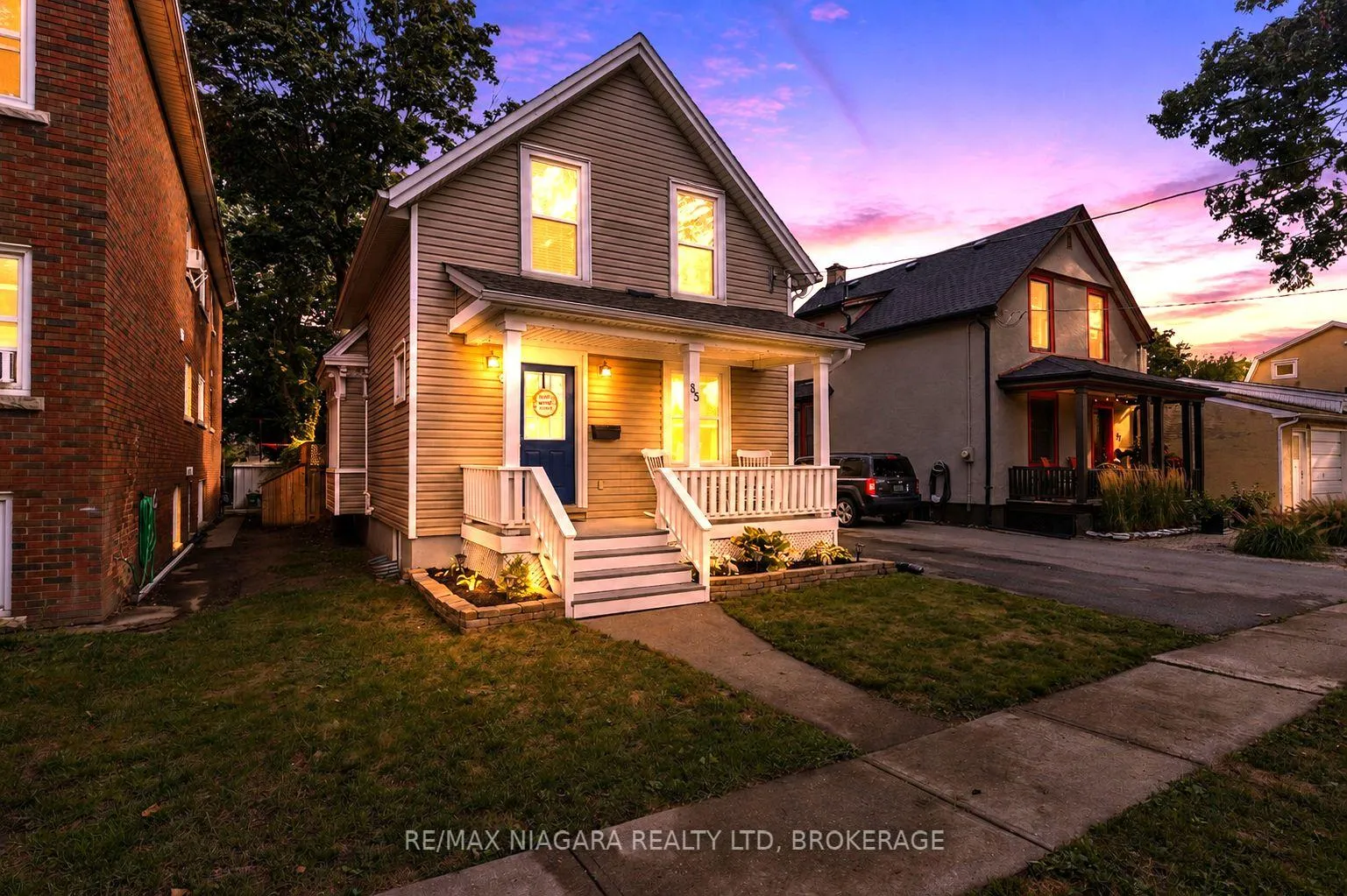 Photo 2 of 85 Maple St Street, St. Catharines, Downtown — HOMEH