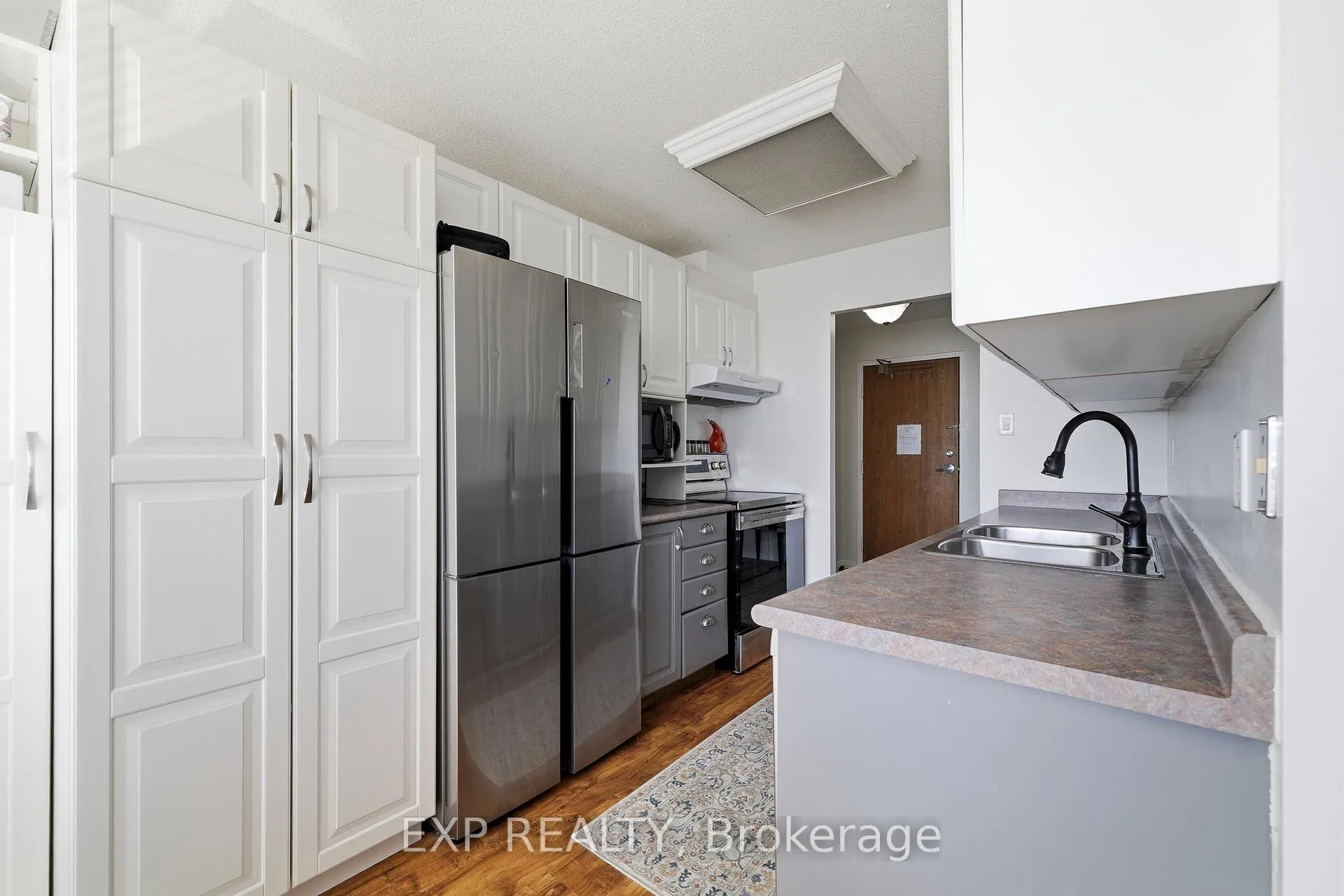 Photo 10 of Unit 1004, 200 Jamieson Parkway, Cambridge — HOMEH