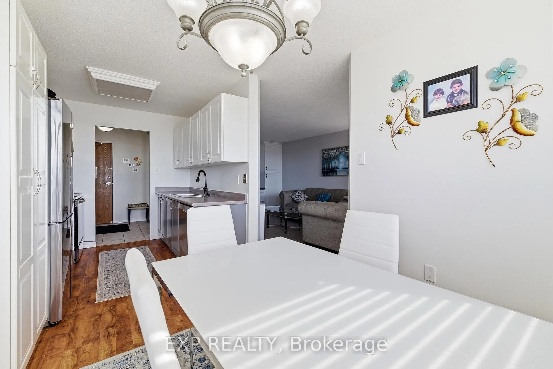 Photo 12 of Unit 1004, 200 Jamieson Parkway, Cambridge — HOMEH
