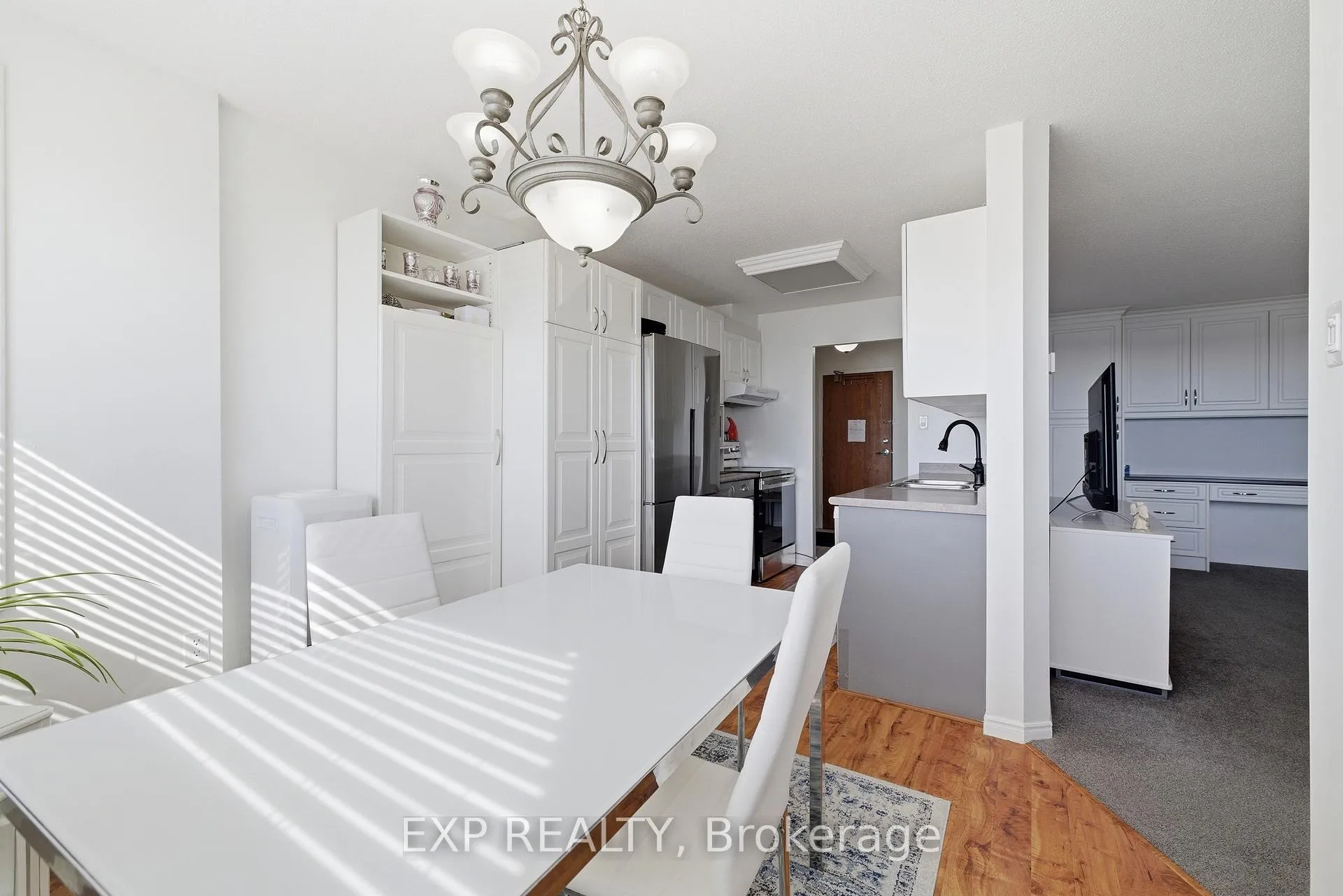 Photo 13 of Unit 1004, 200 Jamieson Parkway, Cambridge — HOMEH
