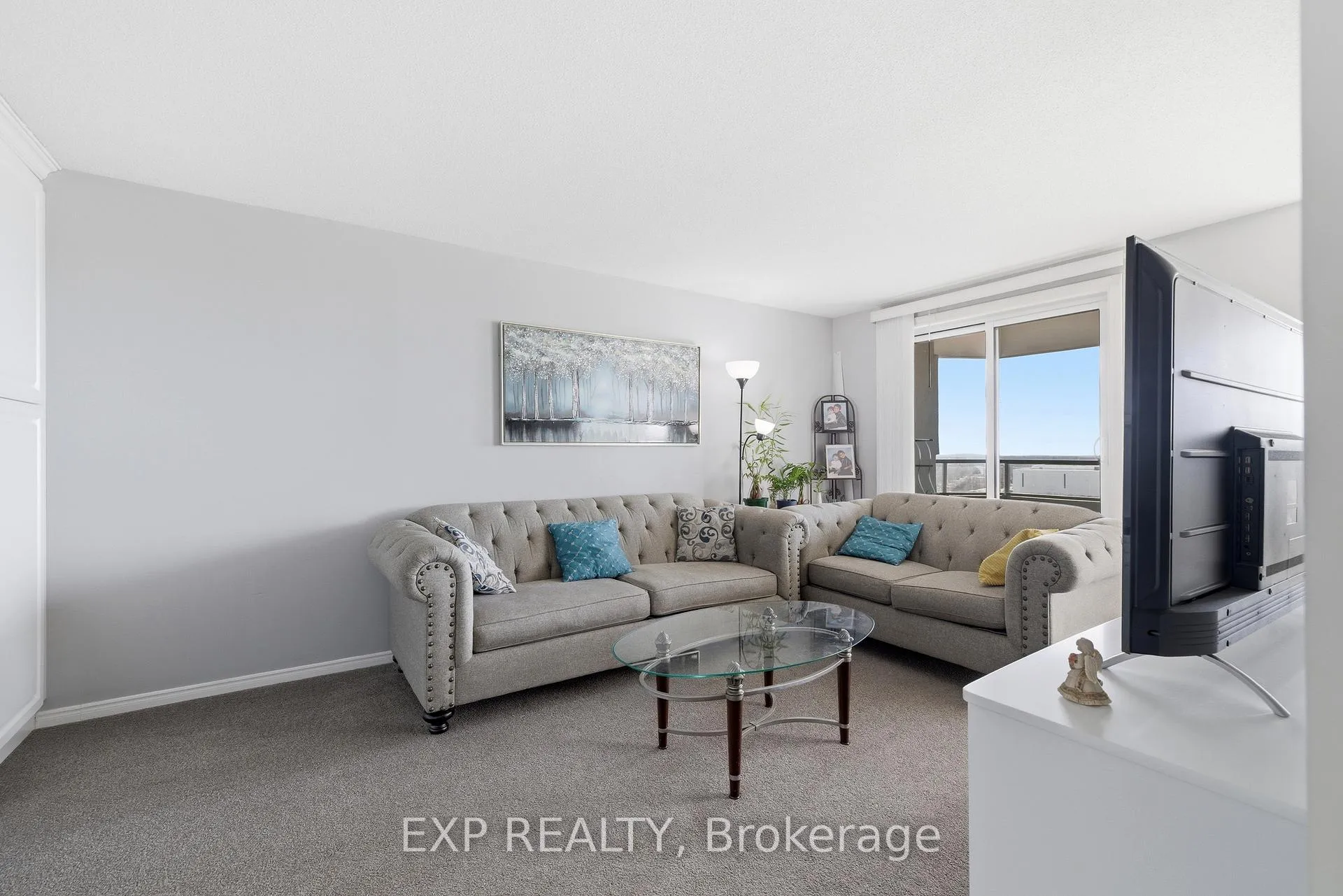 Photo 17 of Unit 1004, 200 Jamieson Parkway, Cambridge — HOMEH