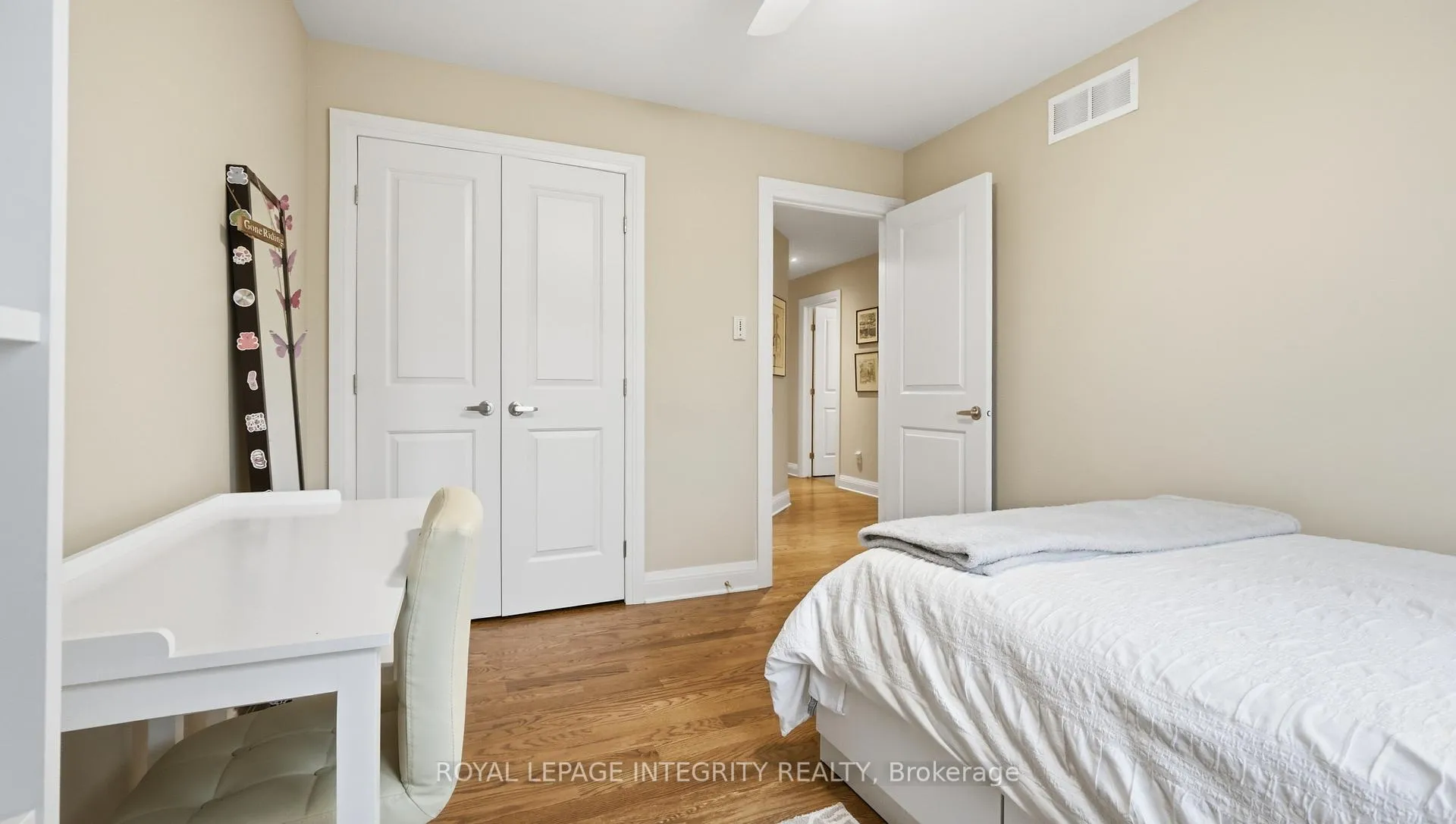 Photo 27 of 142 Faraday Street, Ottawa, Ottawa West — HOMEH