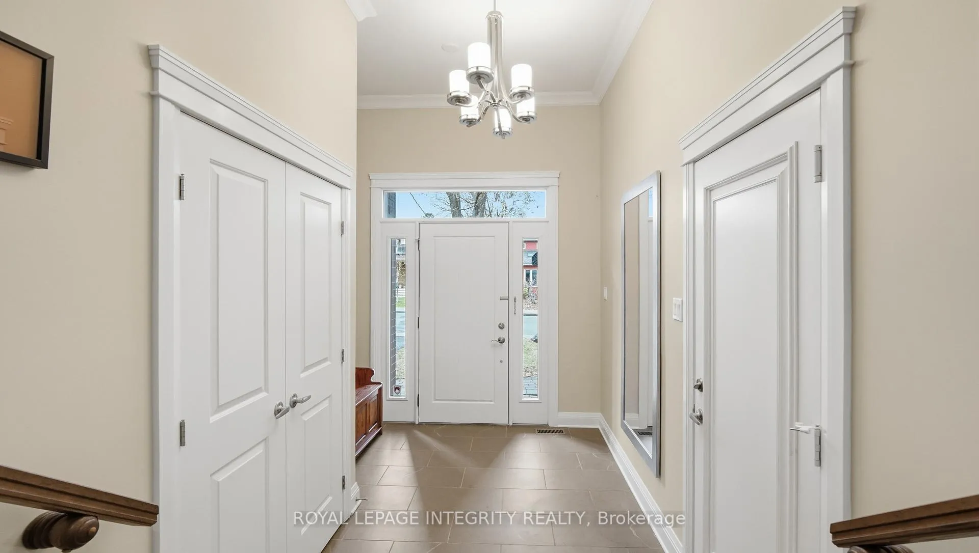 Photo 36 of 142 Faraday Street, Ottawa, Ottawa West — HOMEH