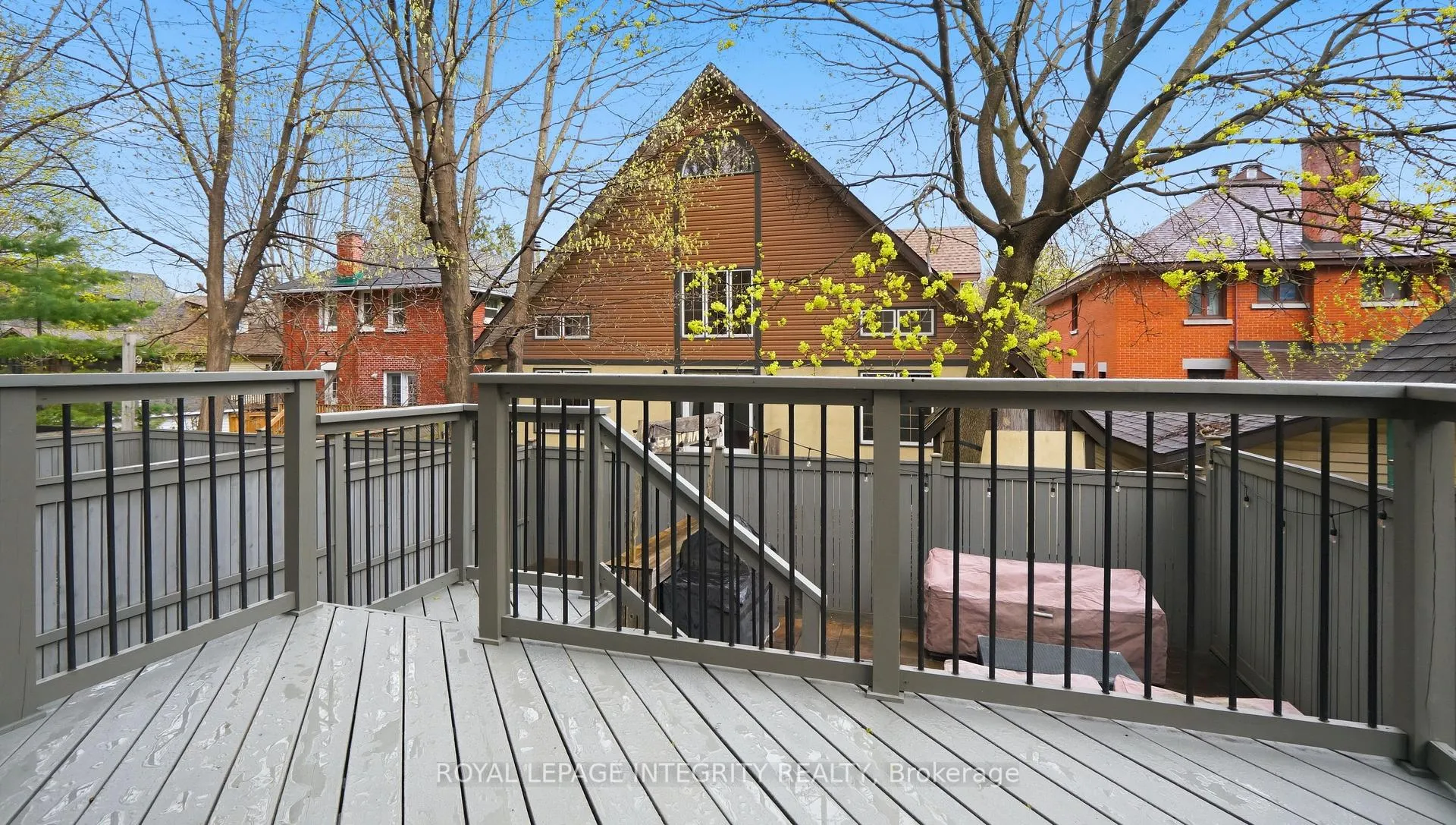Photo 37 of 142 Faraday Street, Ottawa, Ottawa West — HOMEH