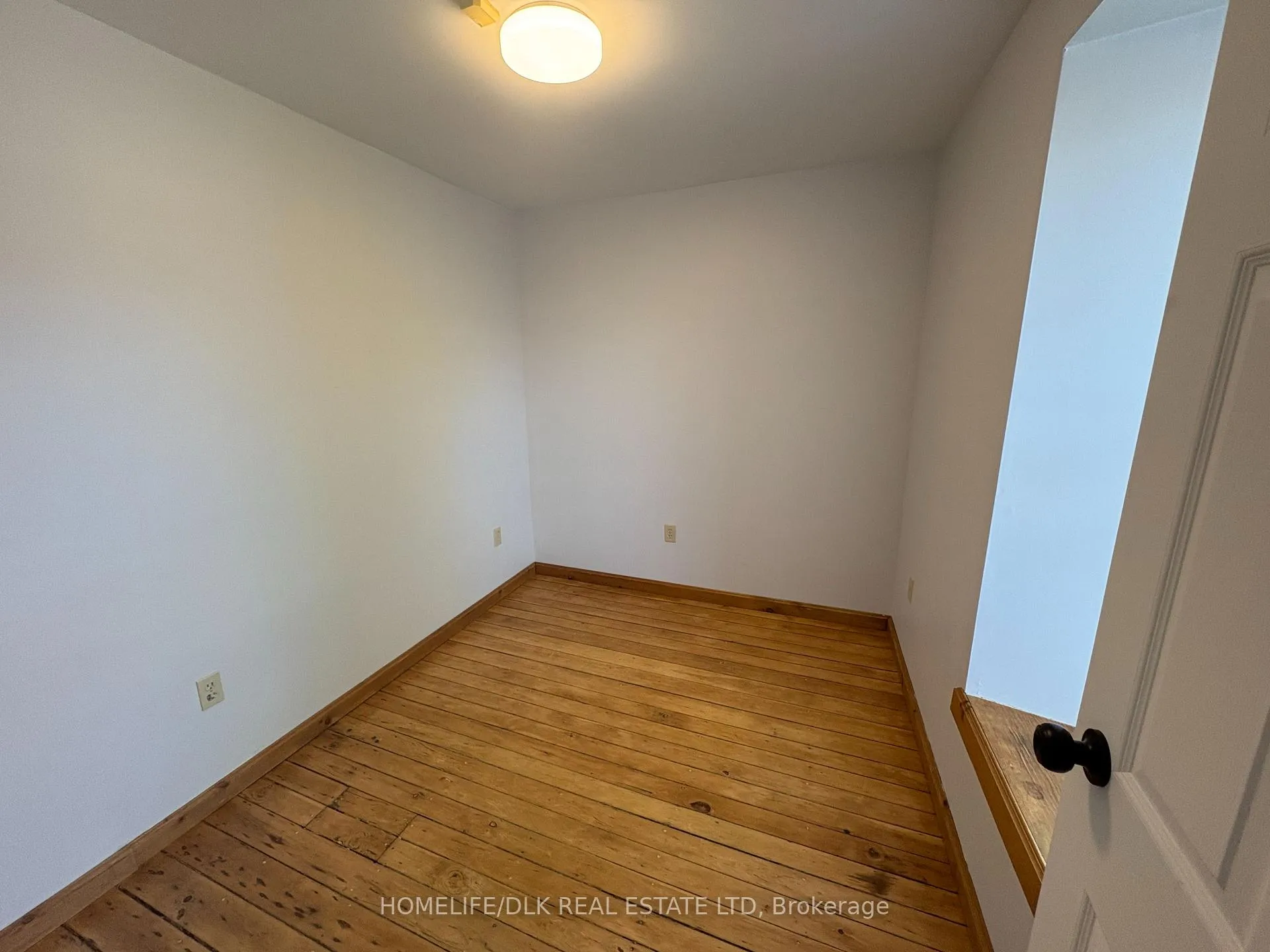 Photo 14 of 88 George Street, Brockville — HOMEH