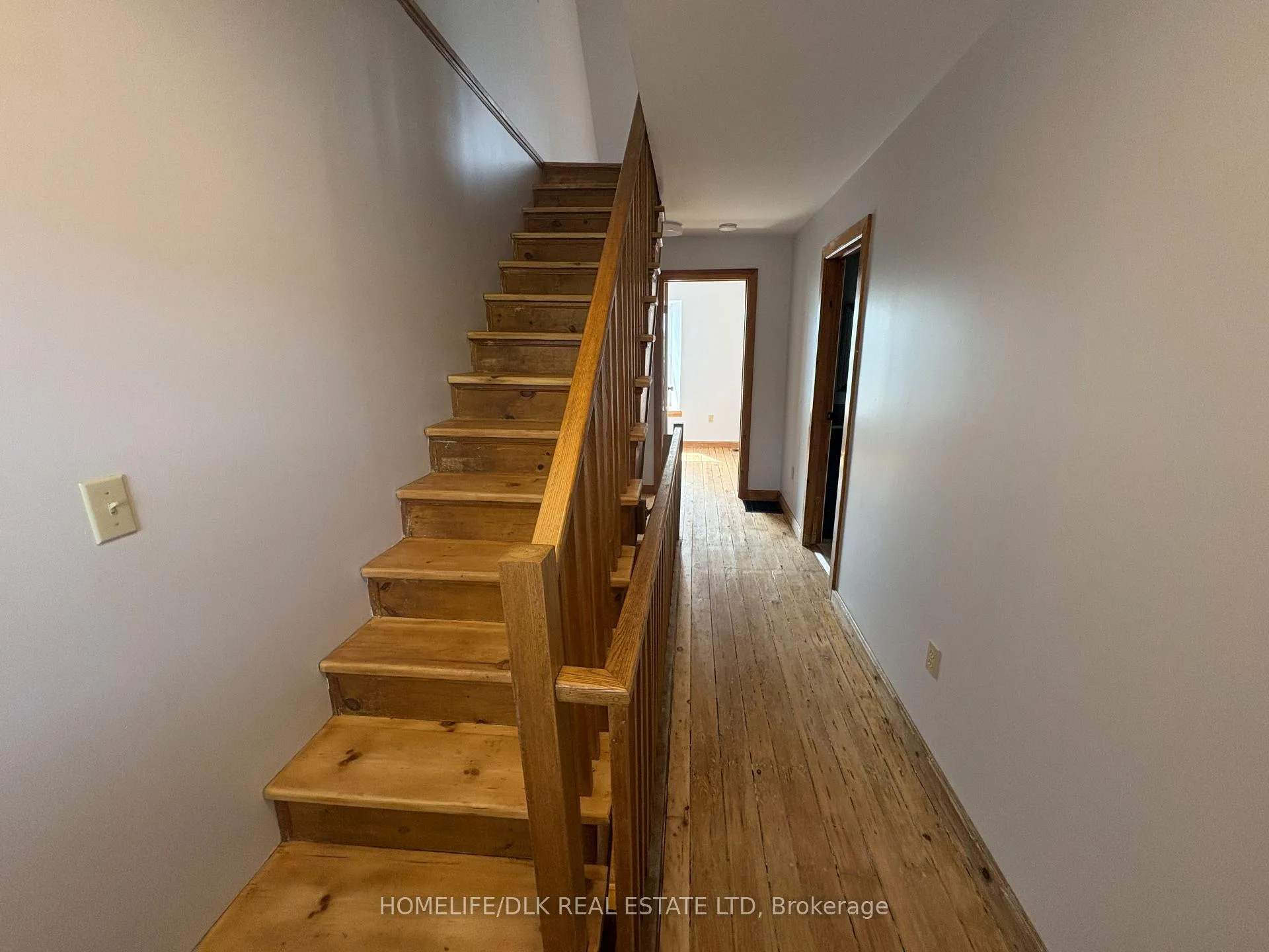 Photo 18 of 88 George Street, Brockville — HOMEH