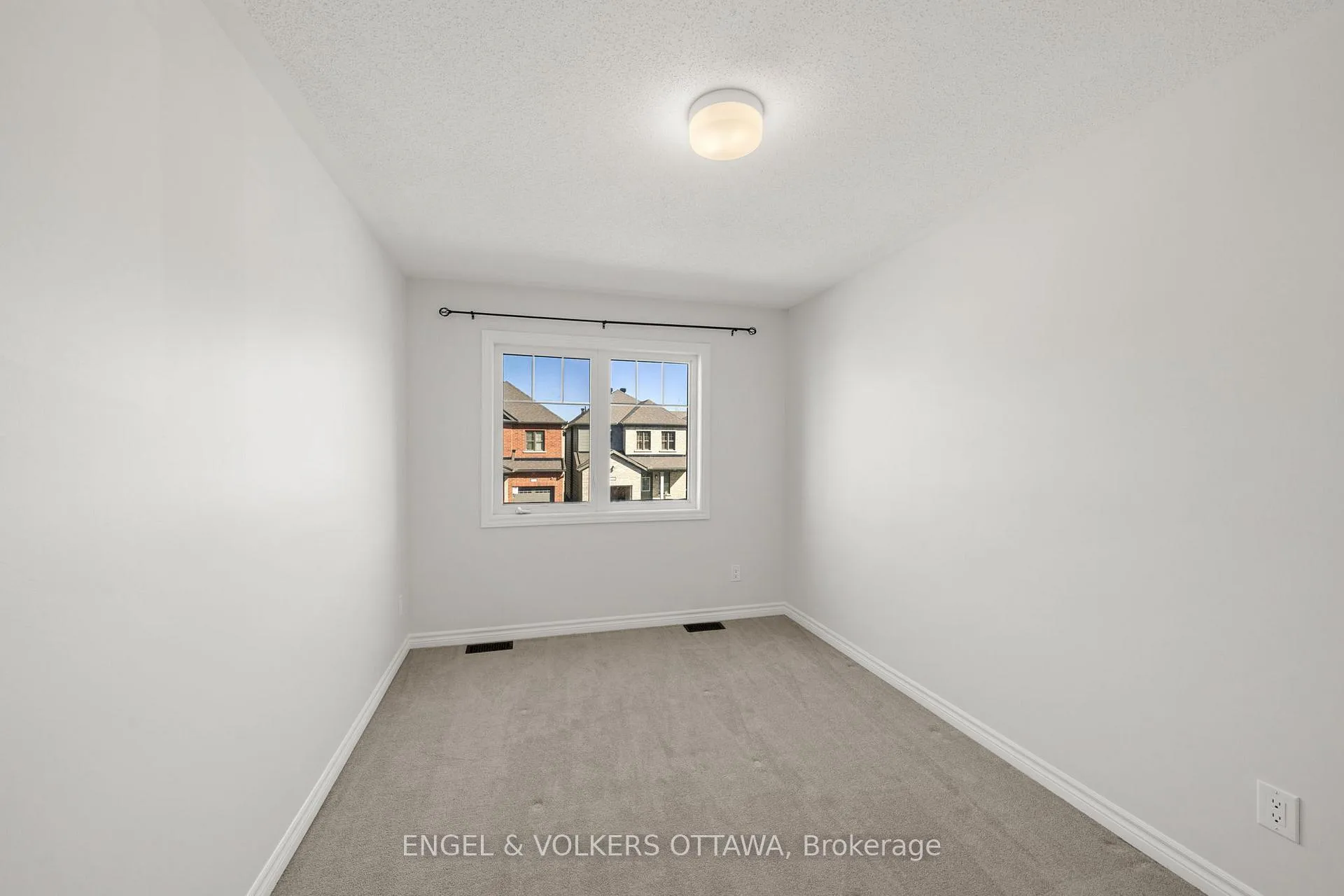 Photo 23 of 705 Perseus Avenue, Ottawa, Barrhaven - Half Moon Bay — HOMEH