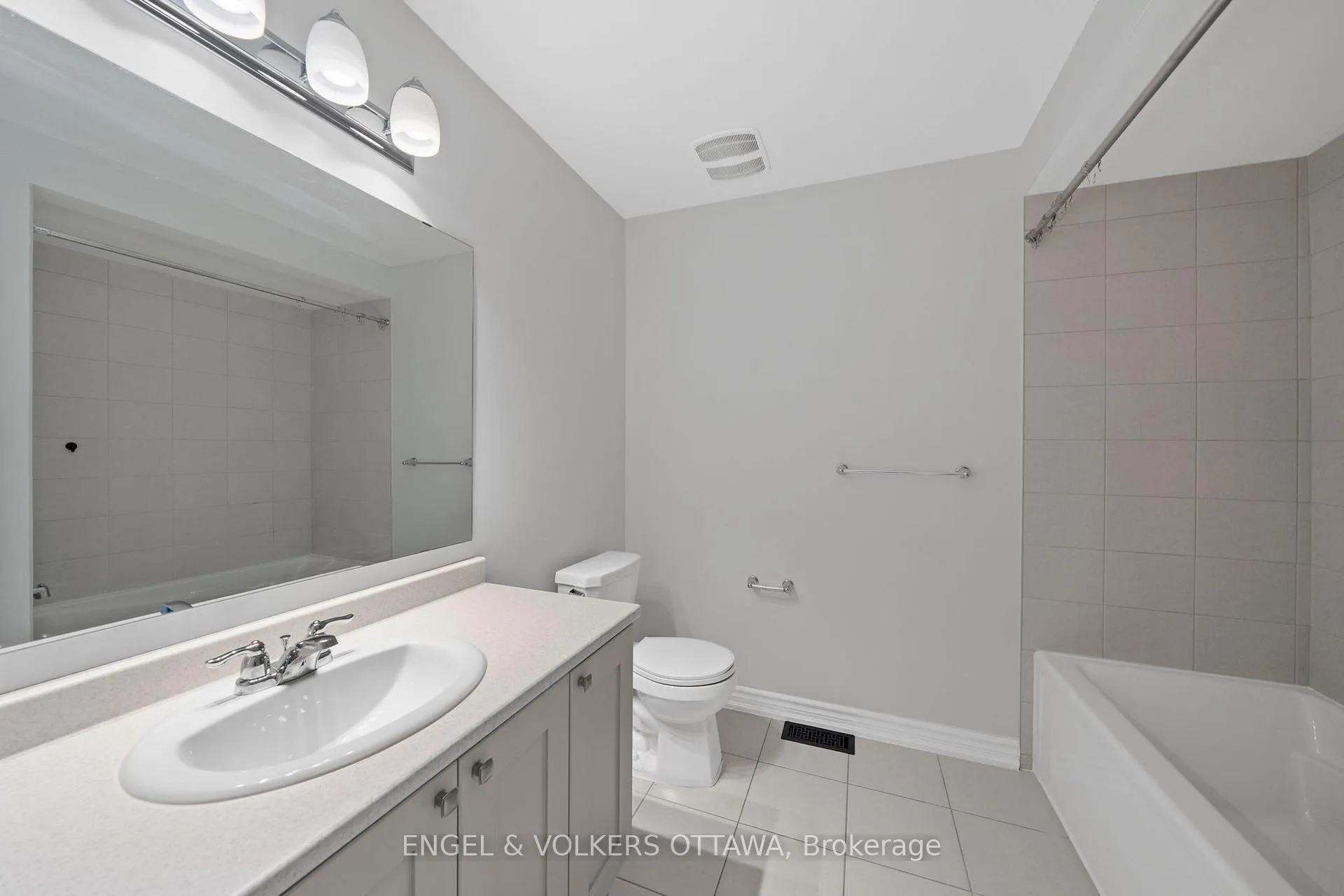 Photo 27 of 705 Perseus Avenue, Ottawa, Barrhaven - Half Moon Bay — HOMEH