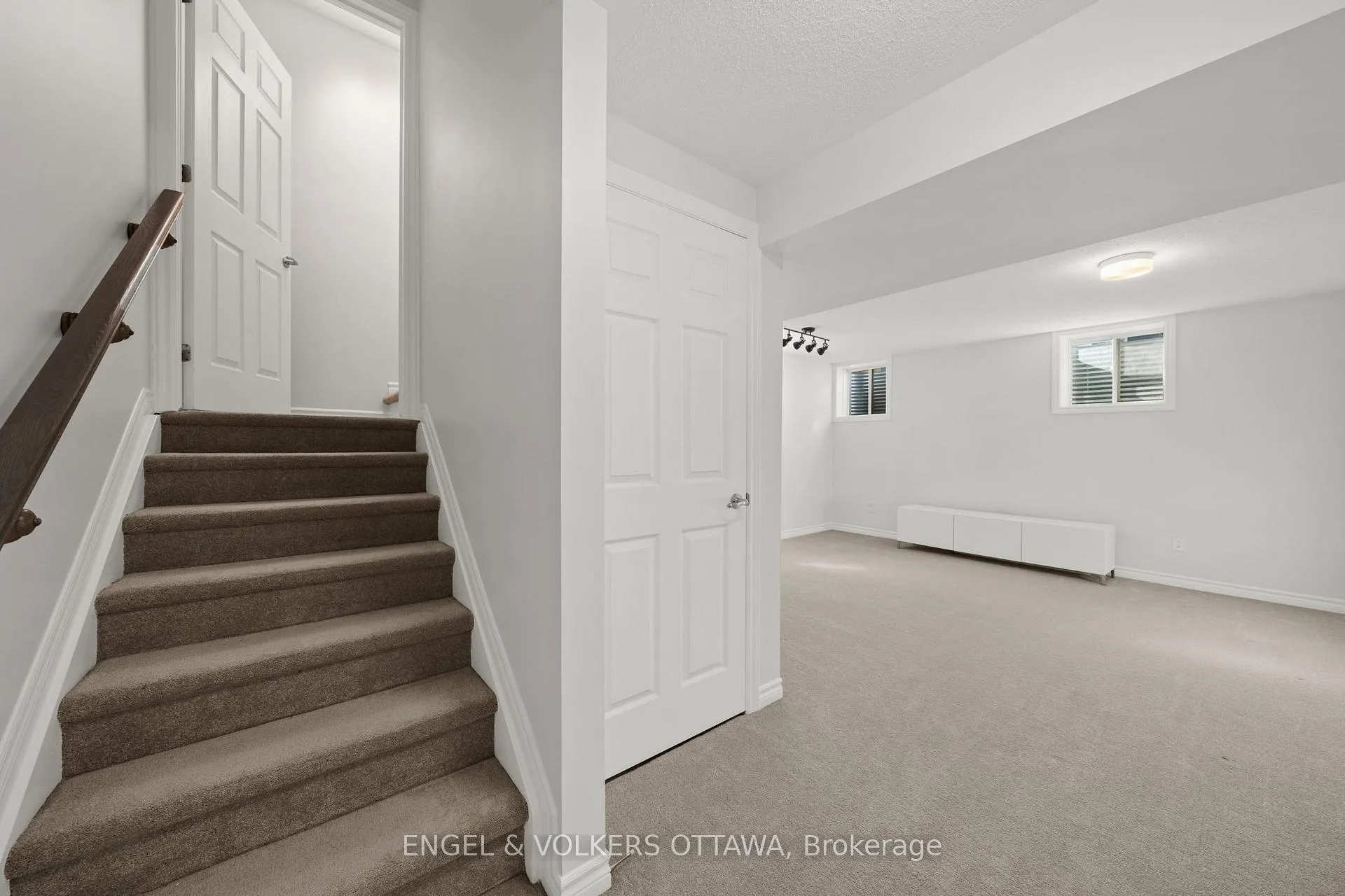 Photo 28 of 705 Perseus Avenue, Ottawa, Barrhaven - Half Moon Bay — HOMEH