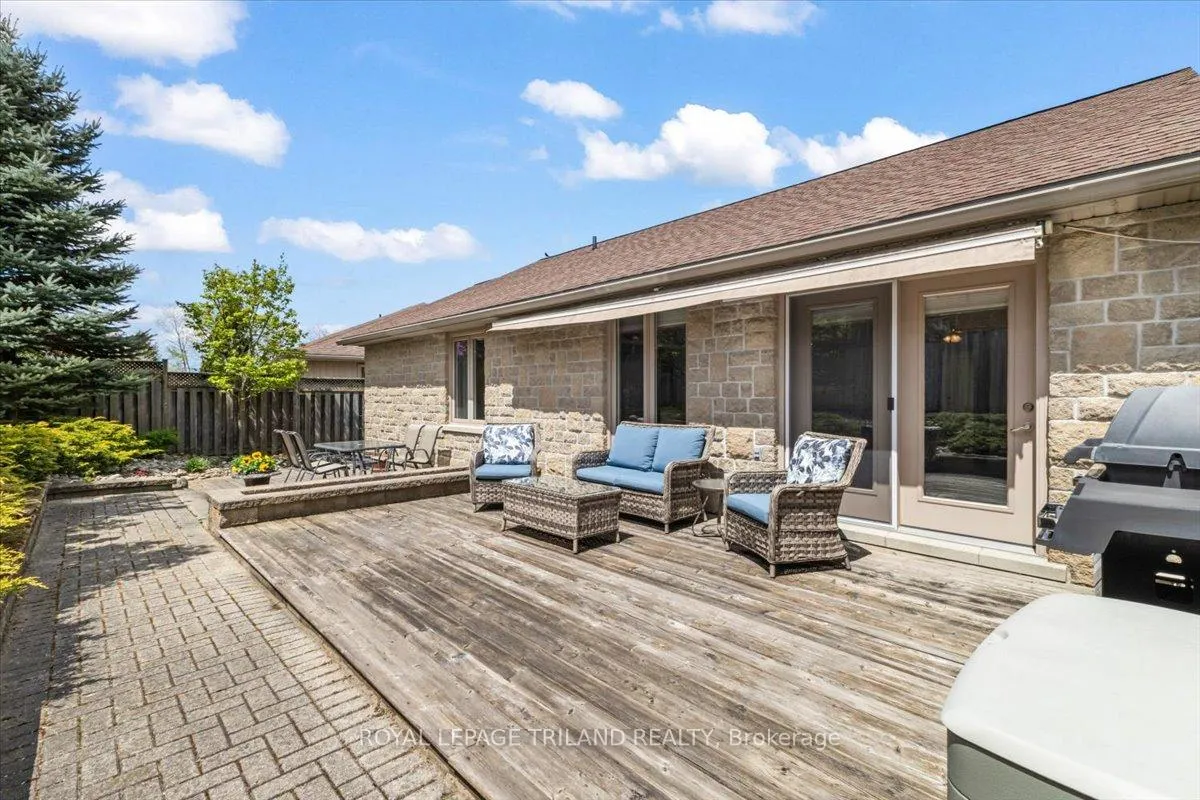 Photo 2 of 272 4th Street Crescent, Hanover — HOMEH