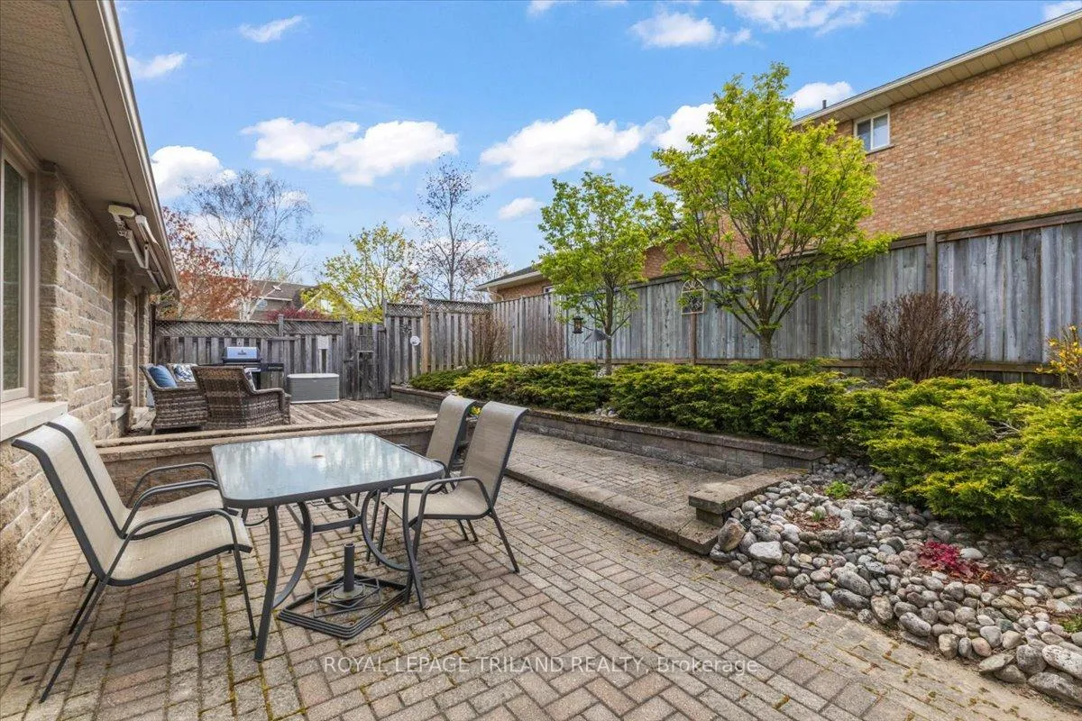 Photo 3 of 272 4th Street Crescent, Hanover — HOMEH