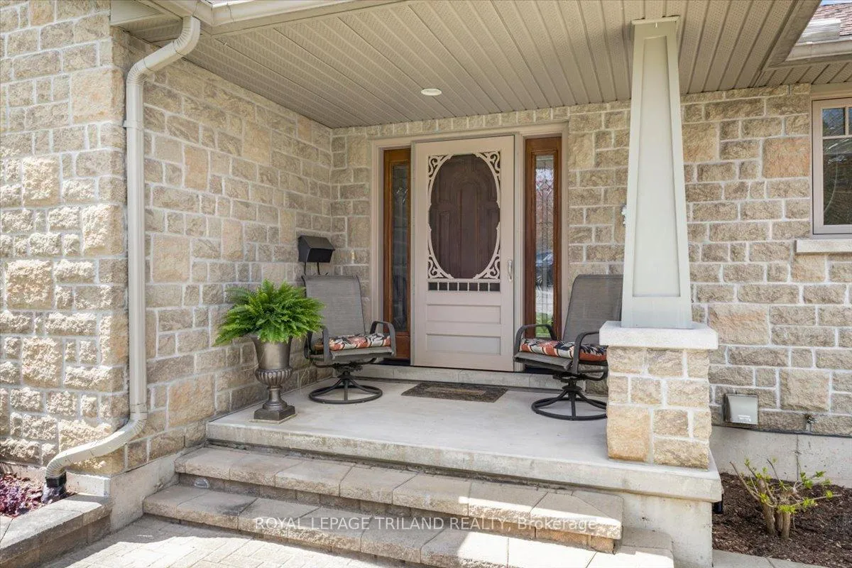 Photo 6 of 272 4th Street Crescent, Hanover — HOMEH