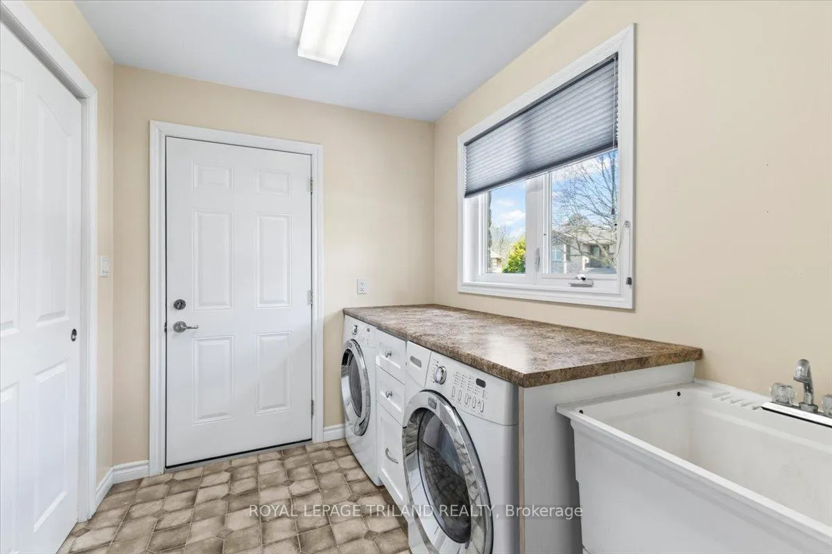 Photo 12 of 272 4th Street Crescent, Hanover — HOMEH