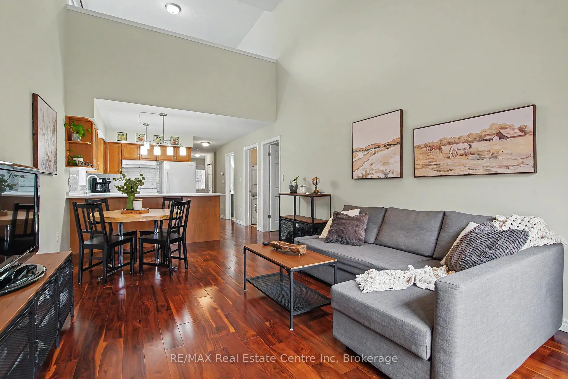 Photo 12 of 9 Washburn Drive, Guelph, Grange Road — HOMEH