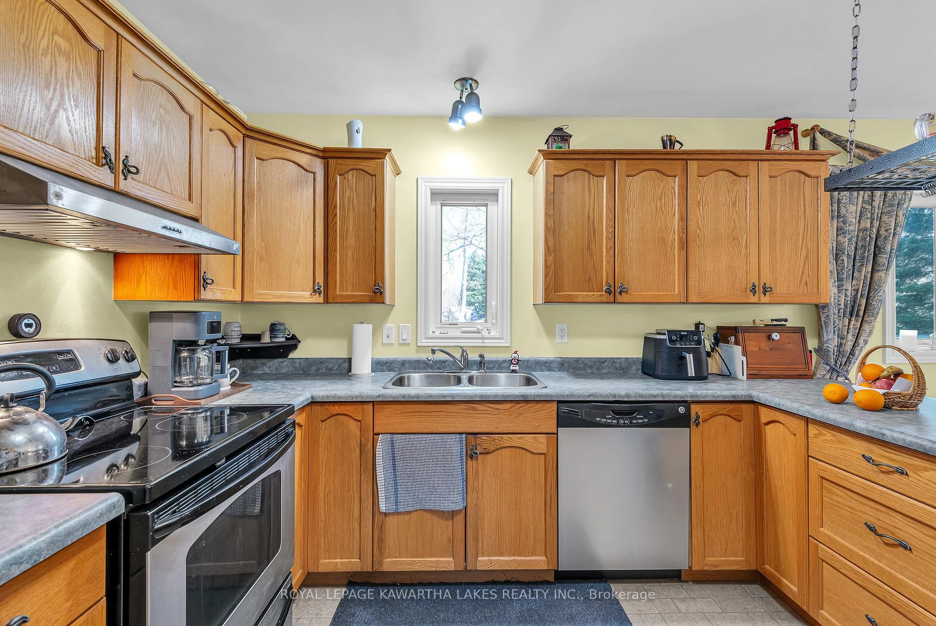 Photo 31 of 62 Evans Drive, Kawartha Lakes, Somerville — HOMEH