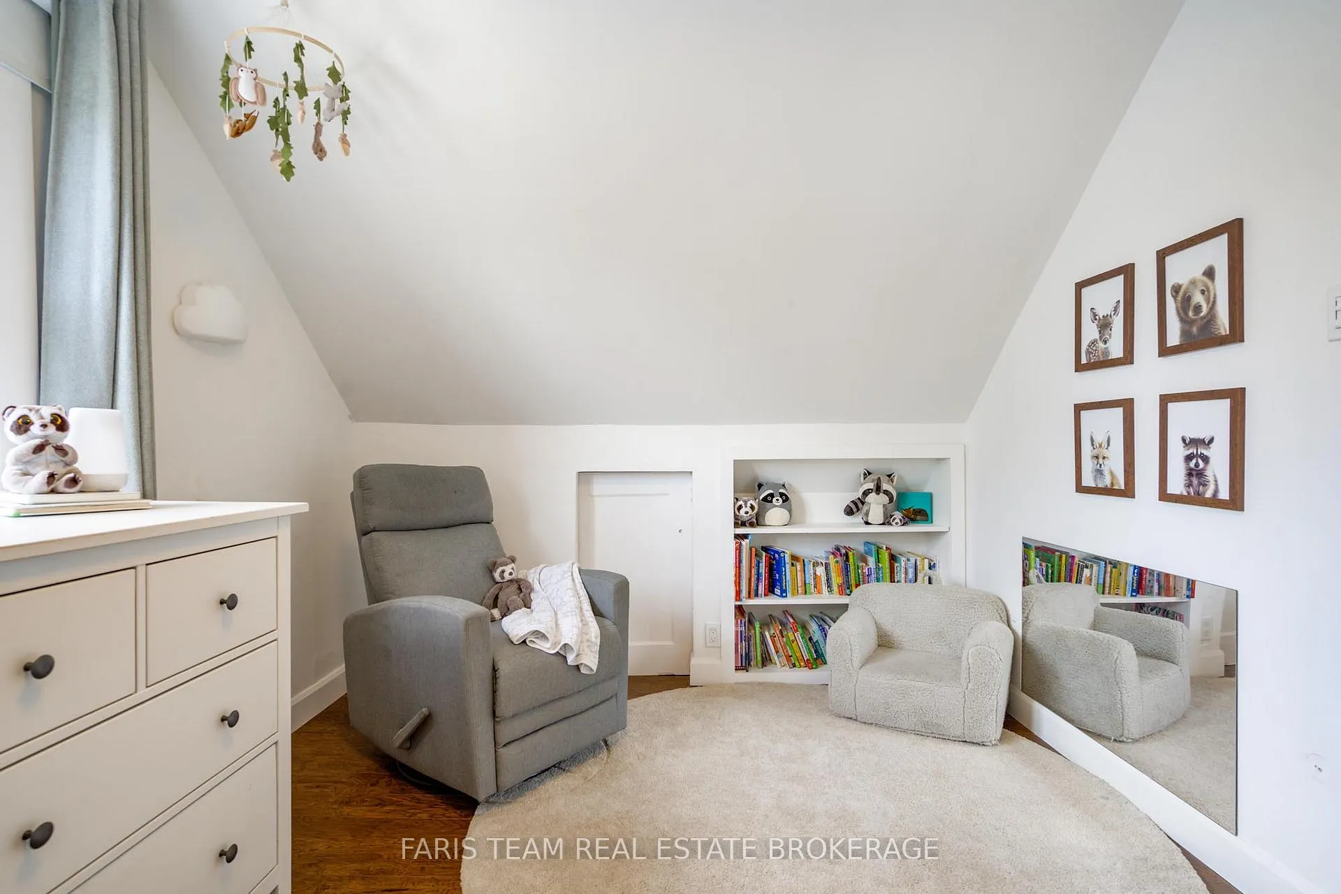 Photo 18 of 407 Bayview Parkway, Orillia — HOMEH