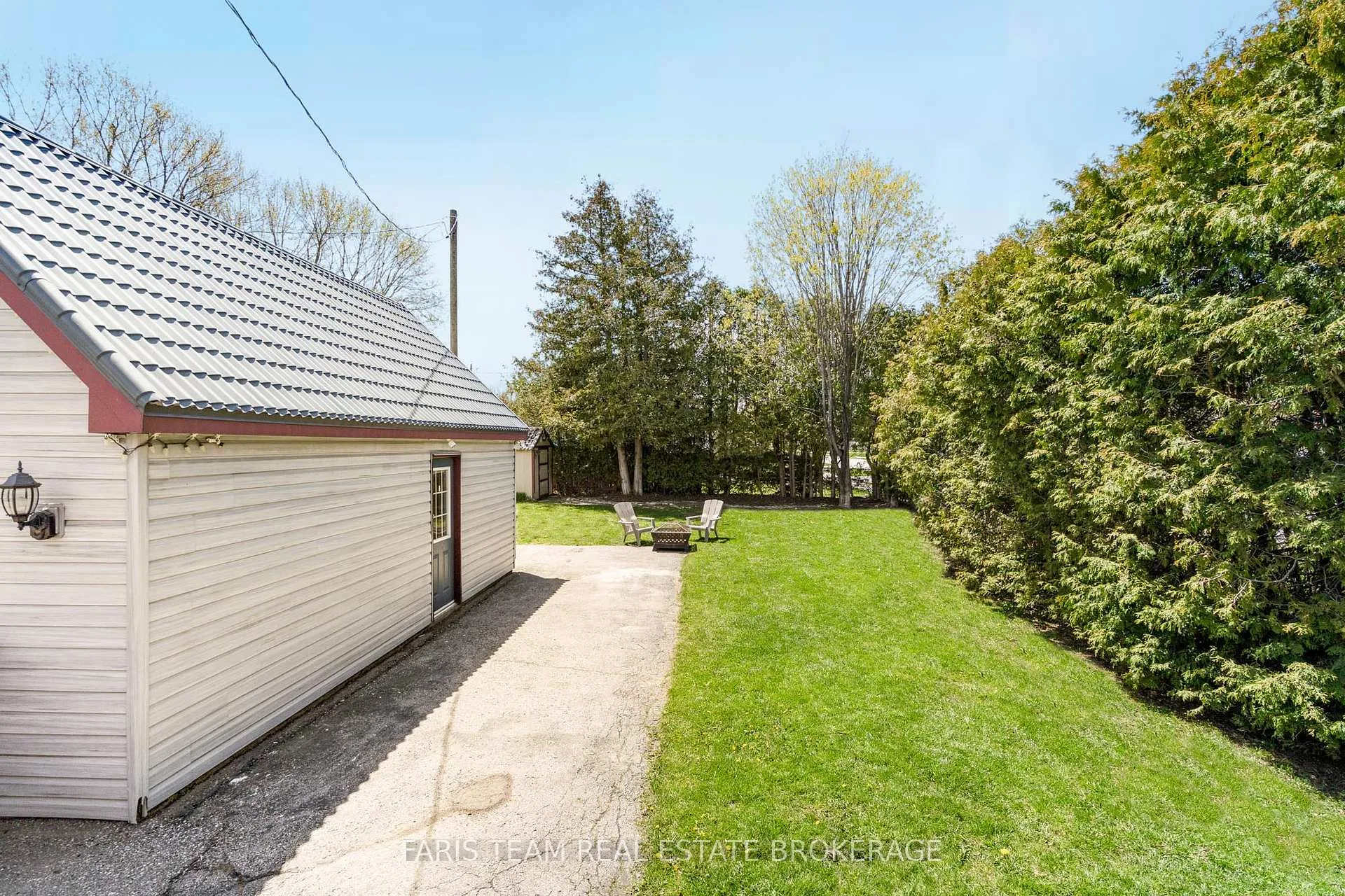 Photo 27 of 407 Bayview Parkway, Orillia — HOMEH