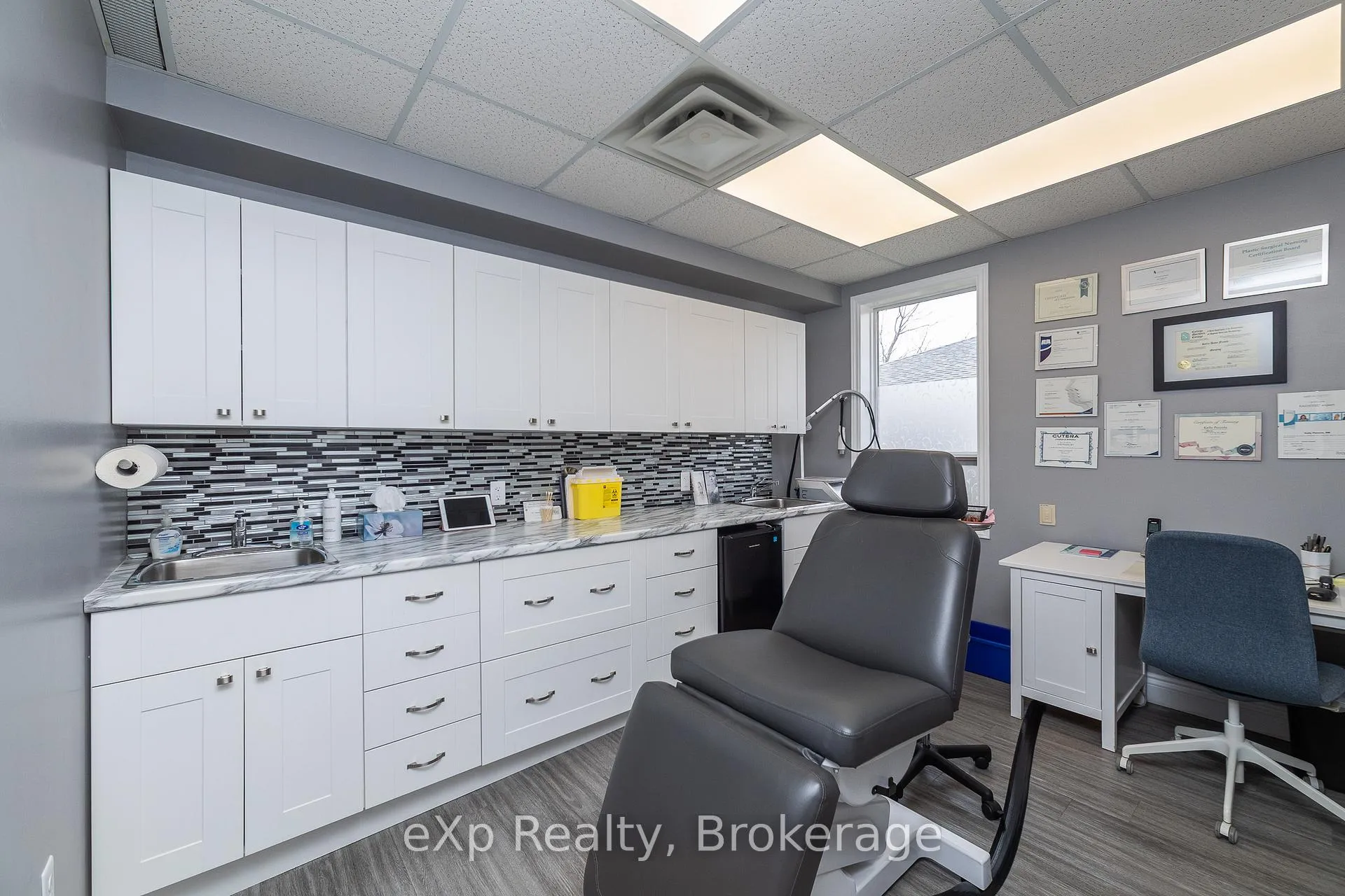 Photo 24 of 708 16th Street E, Owen Sound — HOMEH