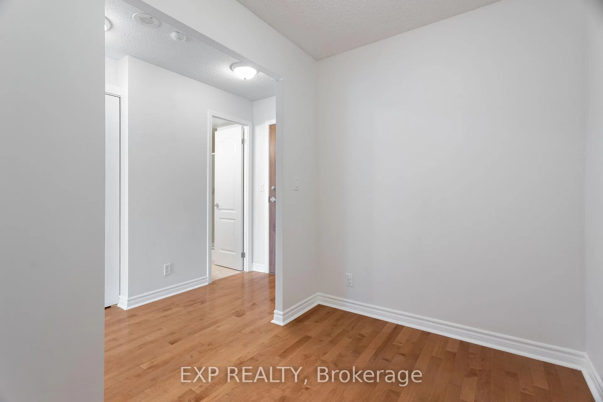 Photo 6 of Unit 1609, 1 Elm Drive W, Mississauga, Fairview — HOMEH