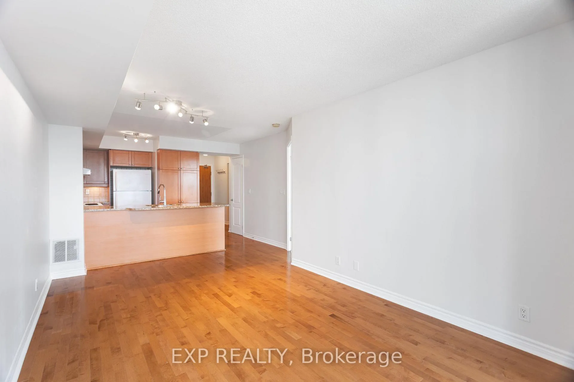 Photo 10 of Unit 1609, 1 Elm Drive W, Mississauga, Fairview — HOMEH