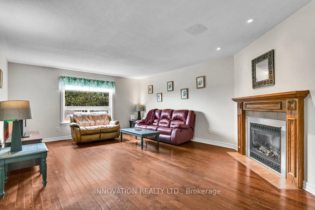 Photo 7 of 22 Ashbury Street, Arnprior — HOMEH