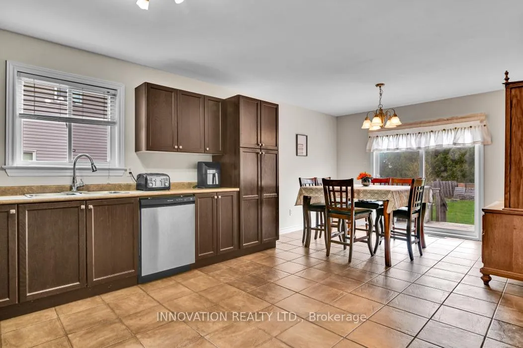 Photo 13 of 22 Ashbury Street, Arnprior — HOMEH
