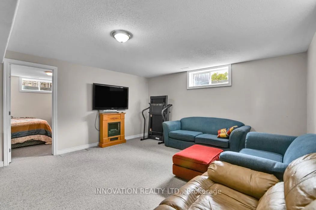 Photo 26 of 22 Ashbury Street, Arnprior — HOMEH