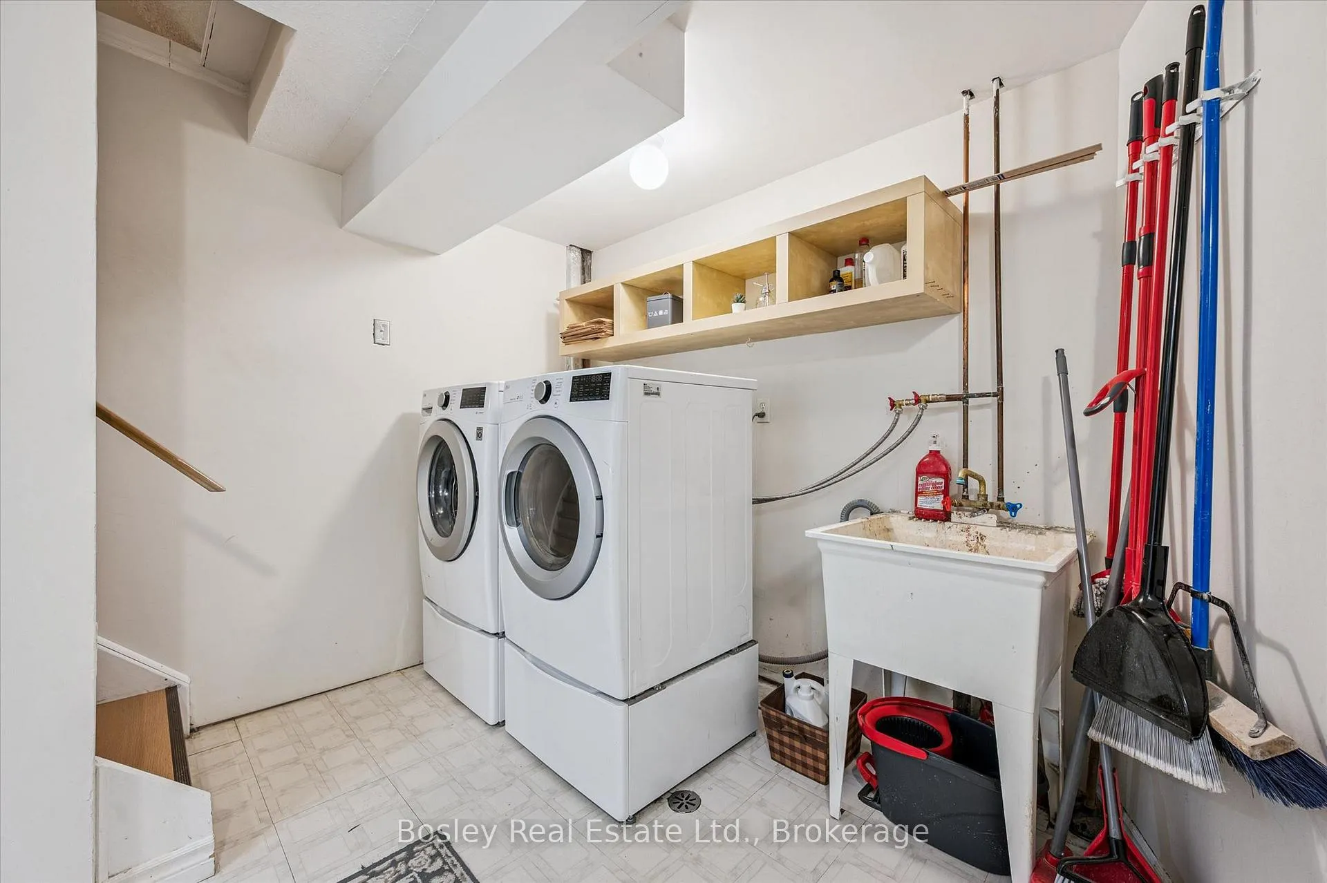 Photo 33 of 301 Grange Road, Guelph, Grange Road — HOMEH