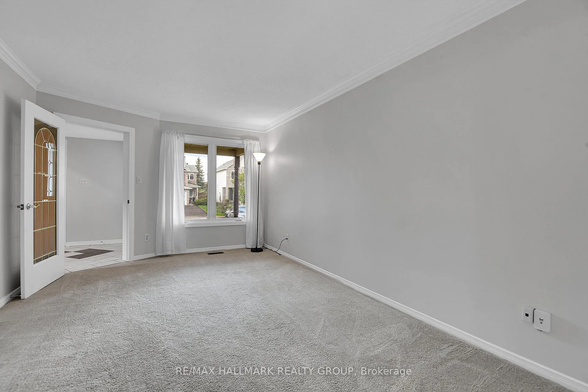Photo 6 of 6602 Windsong Avenue, Ottawa, Orleans/Sunridge — HOMEH