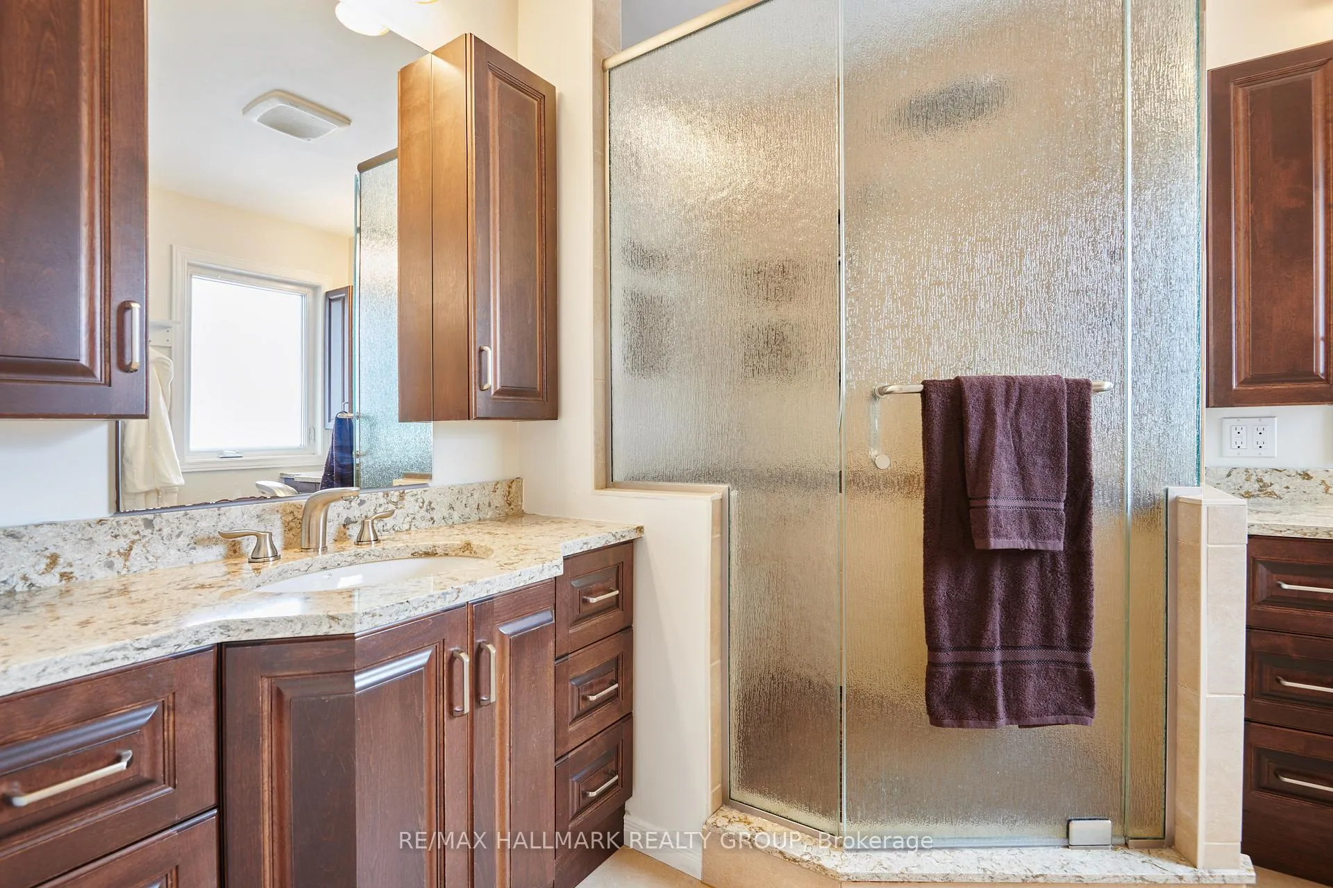 Photo 27 of 6602 Windsong Avenue, Ottawa, Orleans/Sunridge — HOMEH