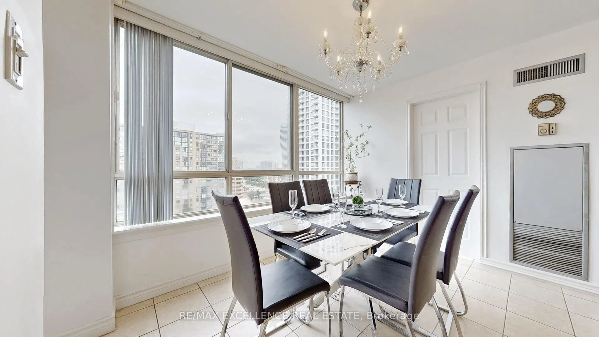 Photo 9 of Unit 1504, 3605 Kariya Drive, Mississauga, City Centre — HOMEH