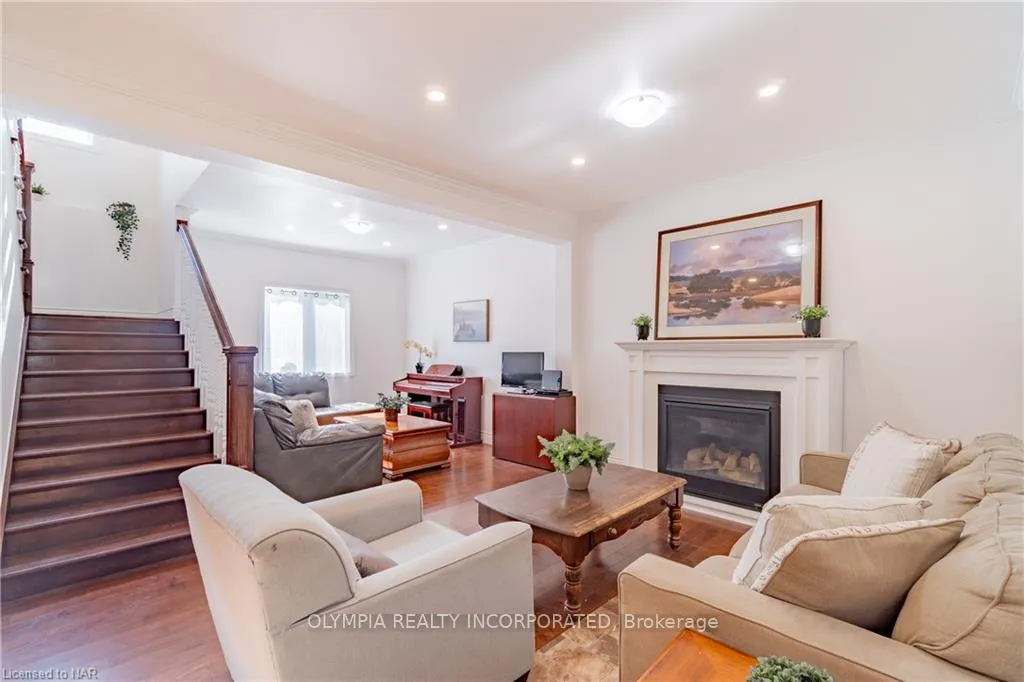 Photo 4 of 6571 Cleveland Avenue, Niagara Falls, Dorchester — HOMEH
