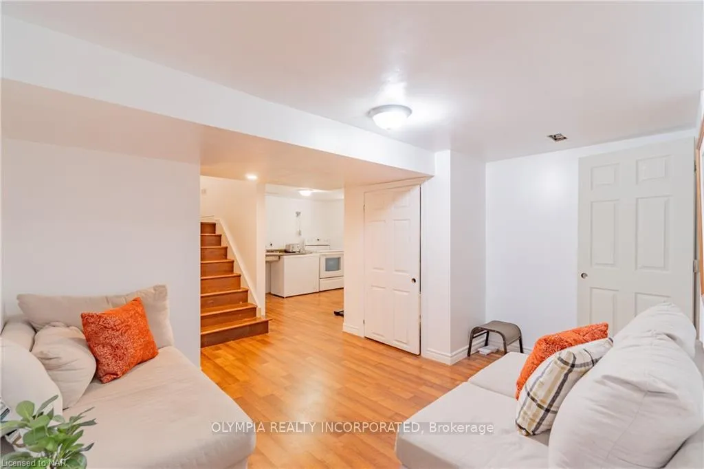 Photo 21 of 6571 Cleveland Avenue, Niagara Falls, Dorchester — HOMEH