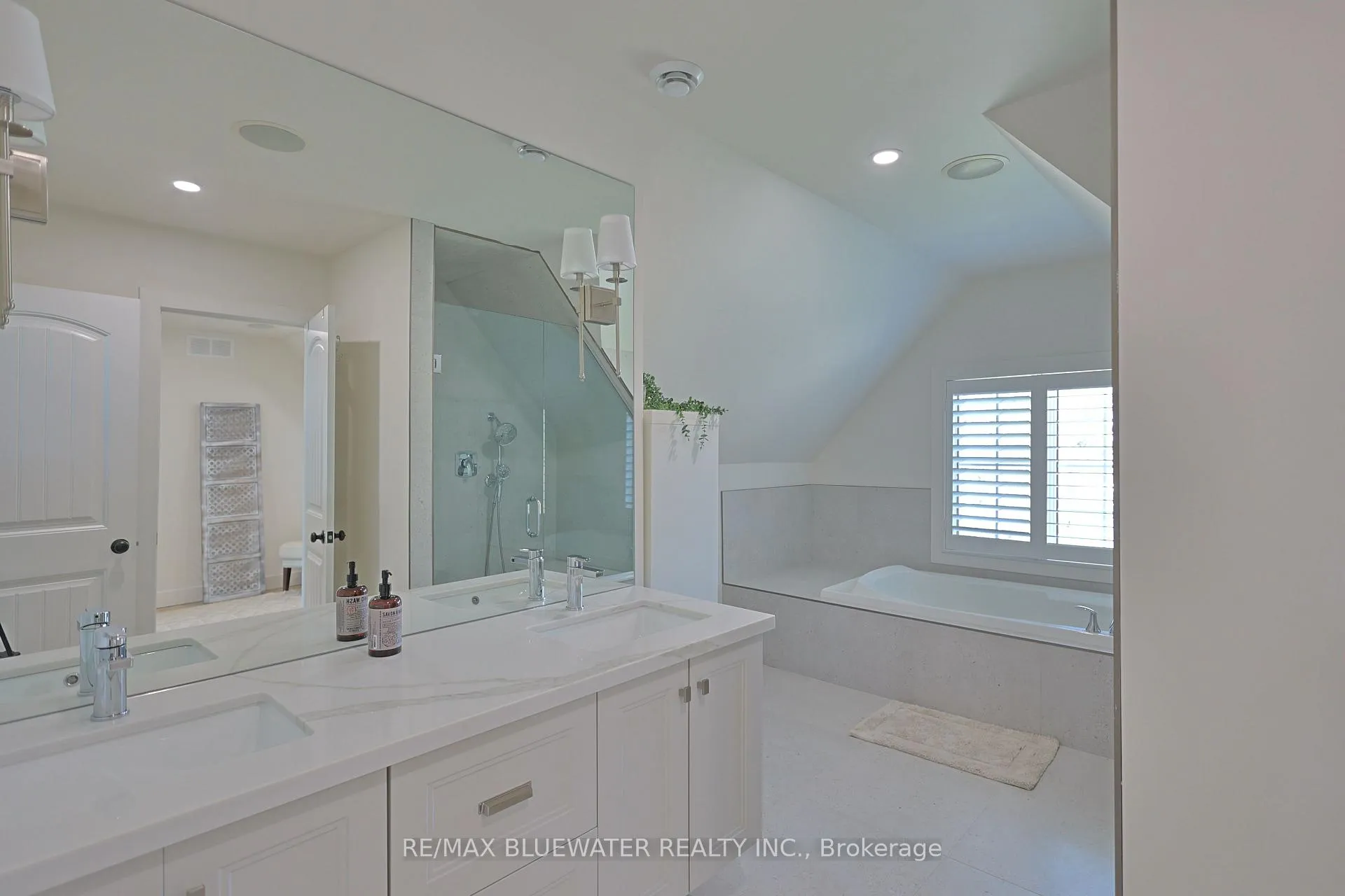 Photo 32 of 73083 Northridge Road, Bluewater, Hay — HOMEH