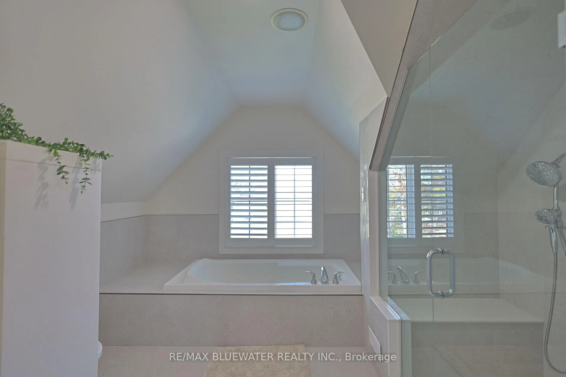 Photo 33 of 73083 Northridge Road, Bluewater, Hay — HOMEH