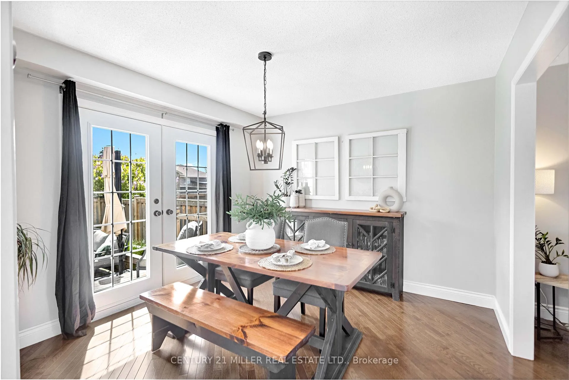 Photo 11 of 51 Cartier Crescent, Hamilton, Butler — HOMEH