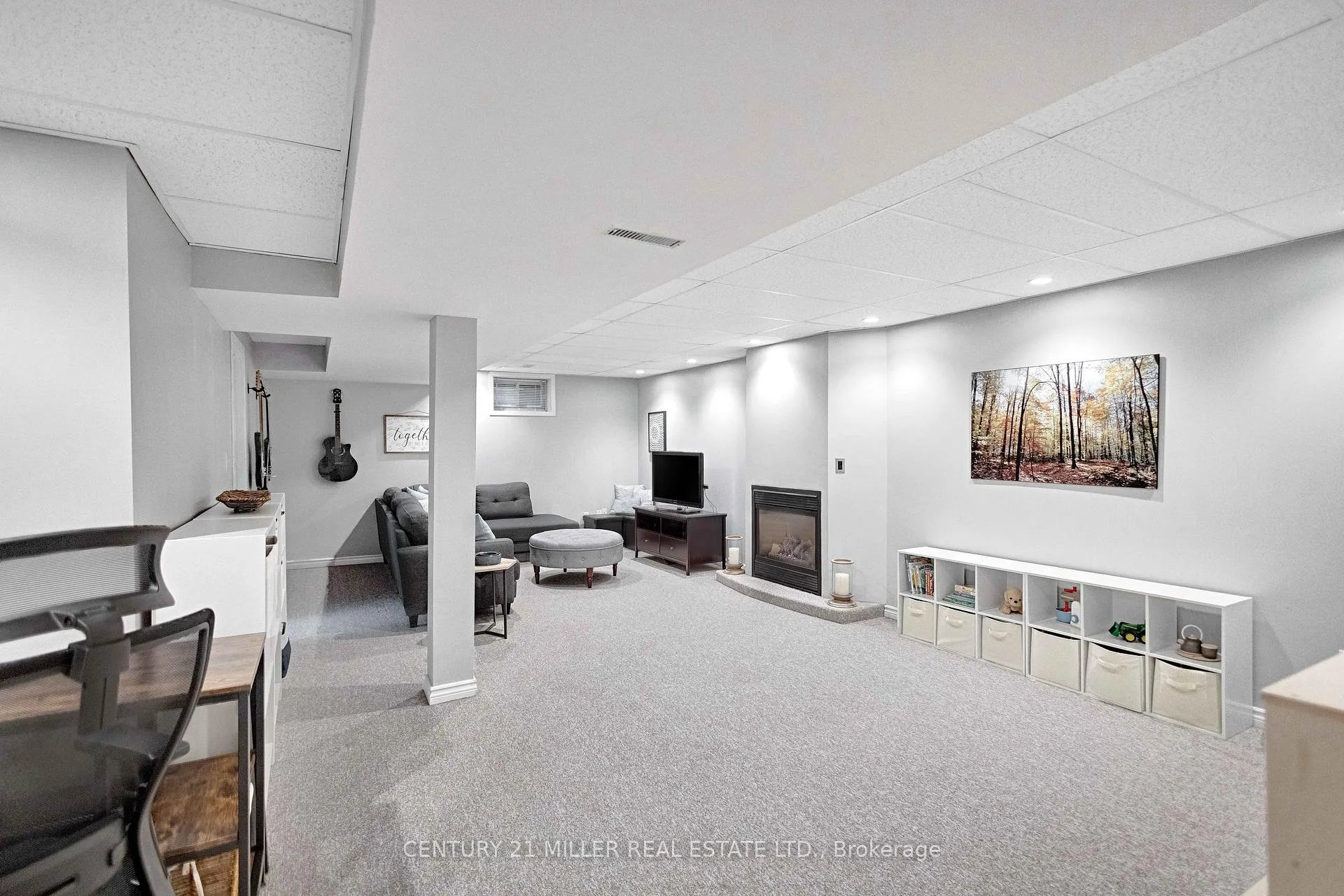 Photo 23 of 51 Cartier Crescent, Hamilton, Butler — HOMEH