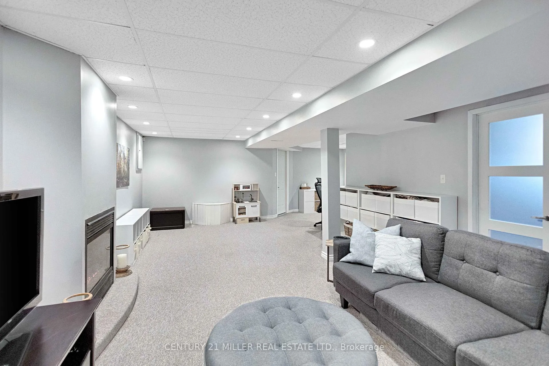 Photo 25 of 51 Cartier Crescent, Hamilton, Butler — HOMEH